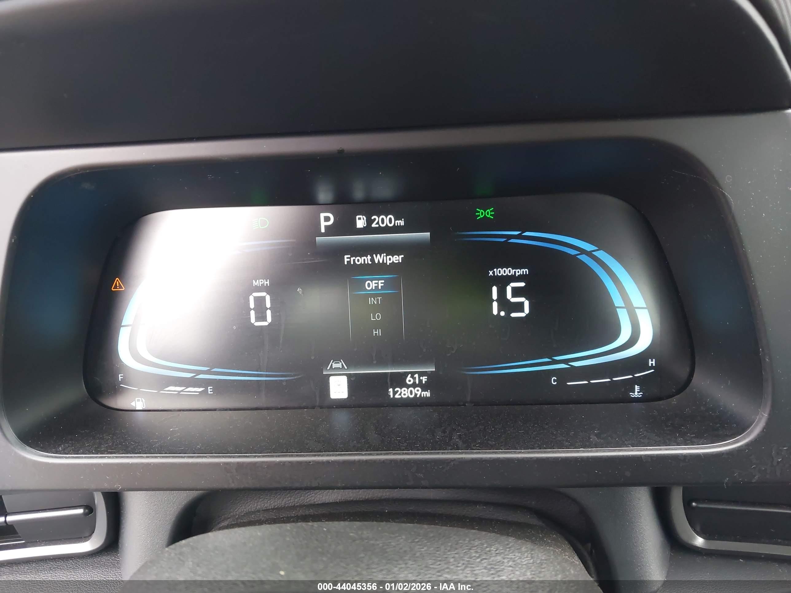 HYUNDAI ELANTRA image 7