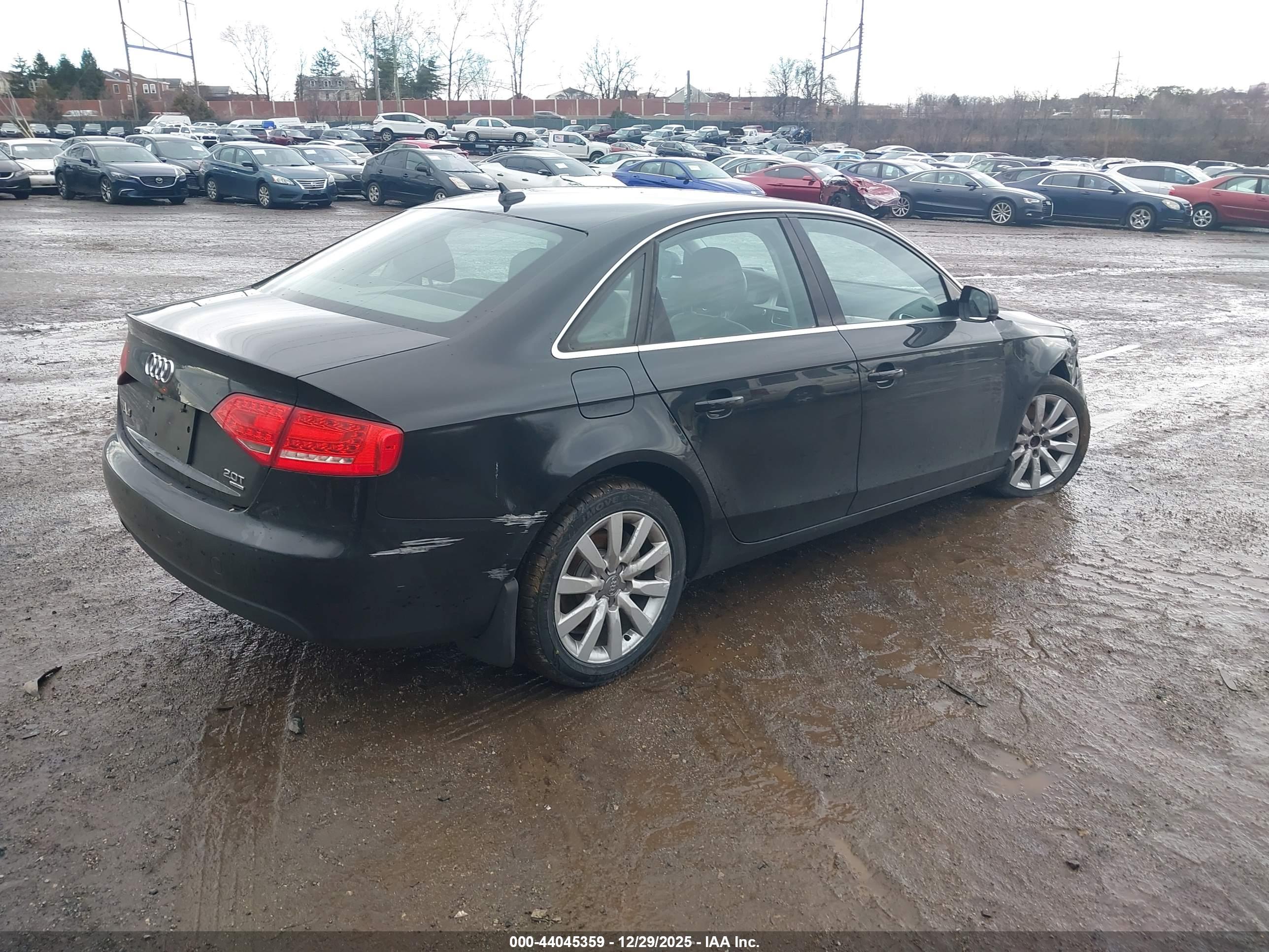 AUDI A4 image 4