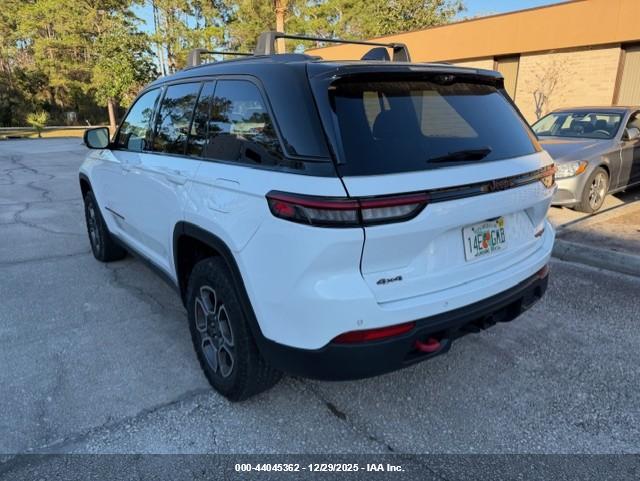 JEEP GRAND image 3