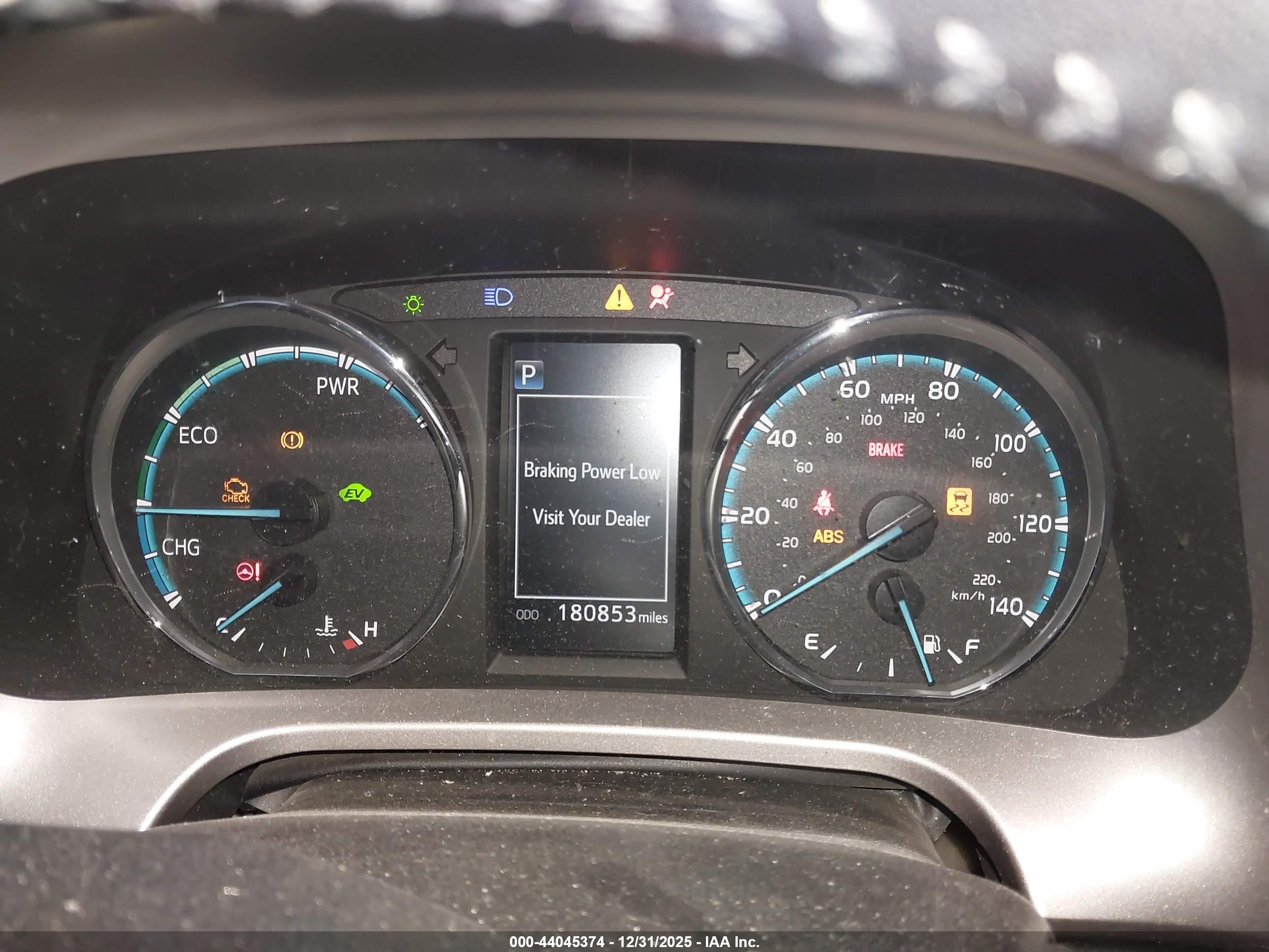 TOYOTA RAV4 image 7