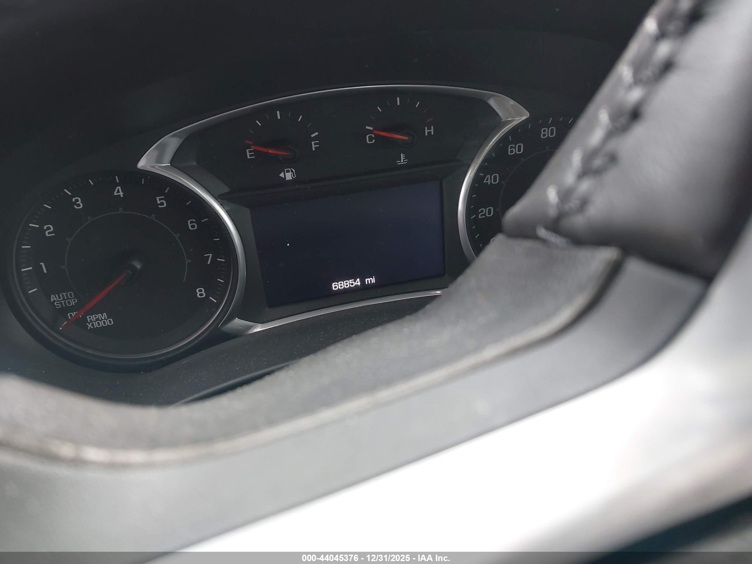 GMC TERRAIN image 7