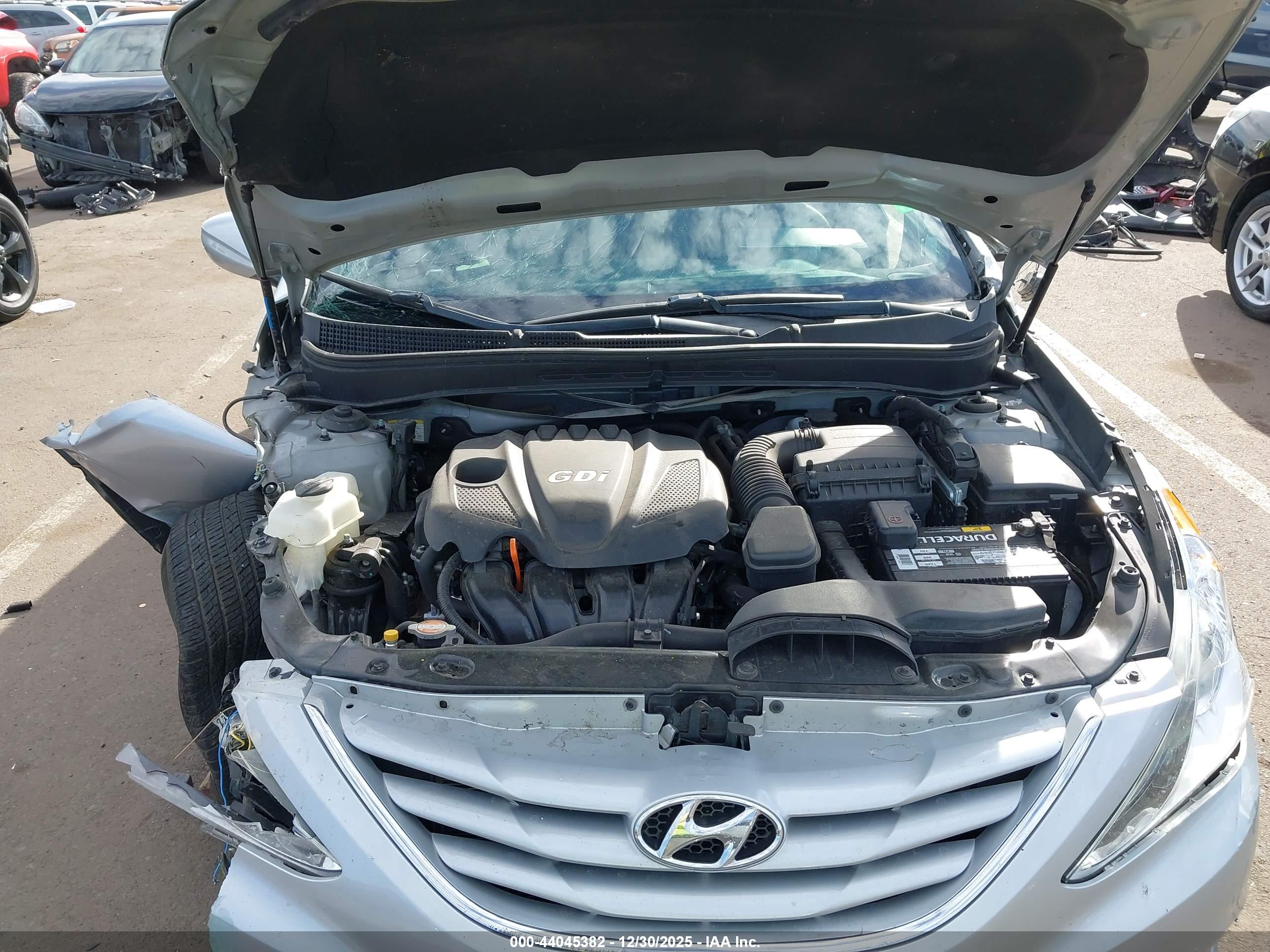 HYUNDAI SONATA image 10