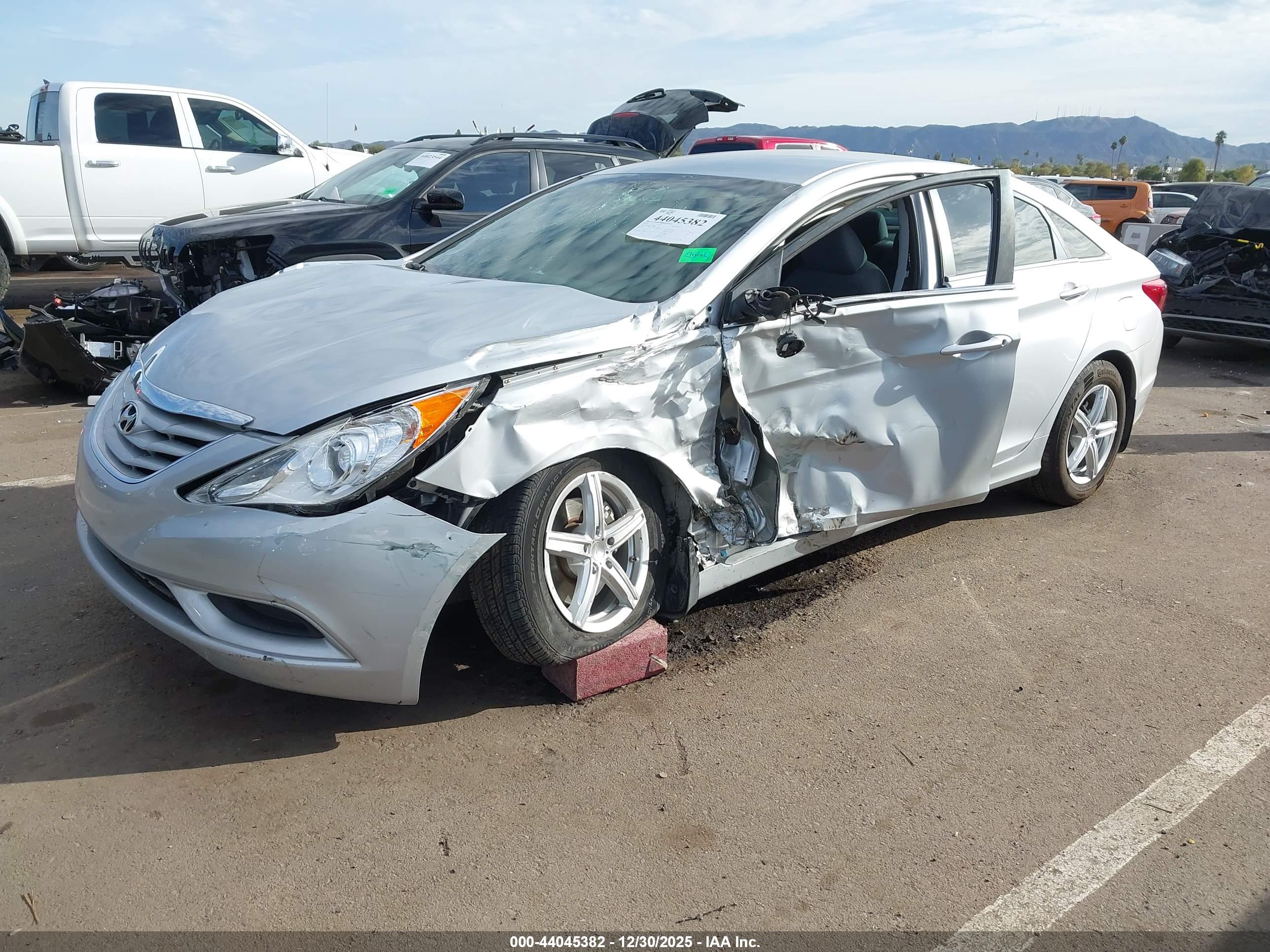 HYUNDAI SONATA image 2