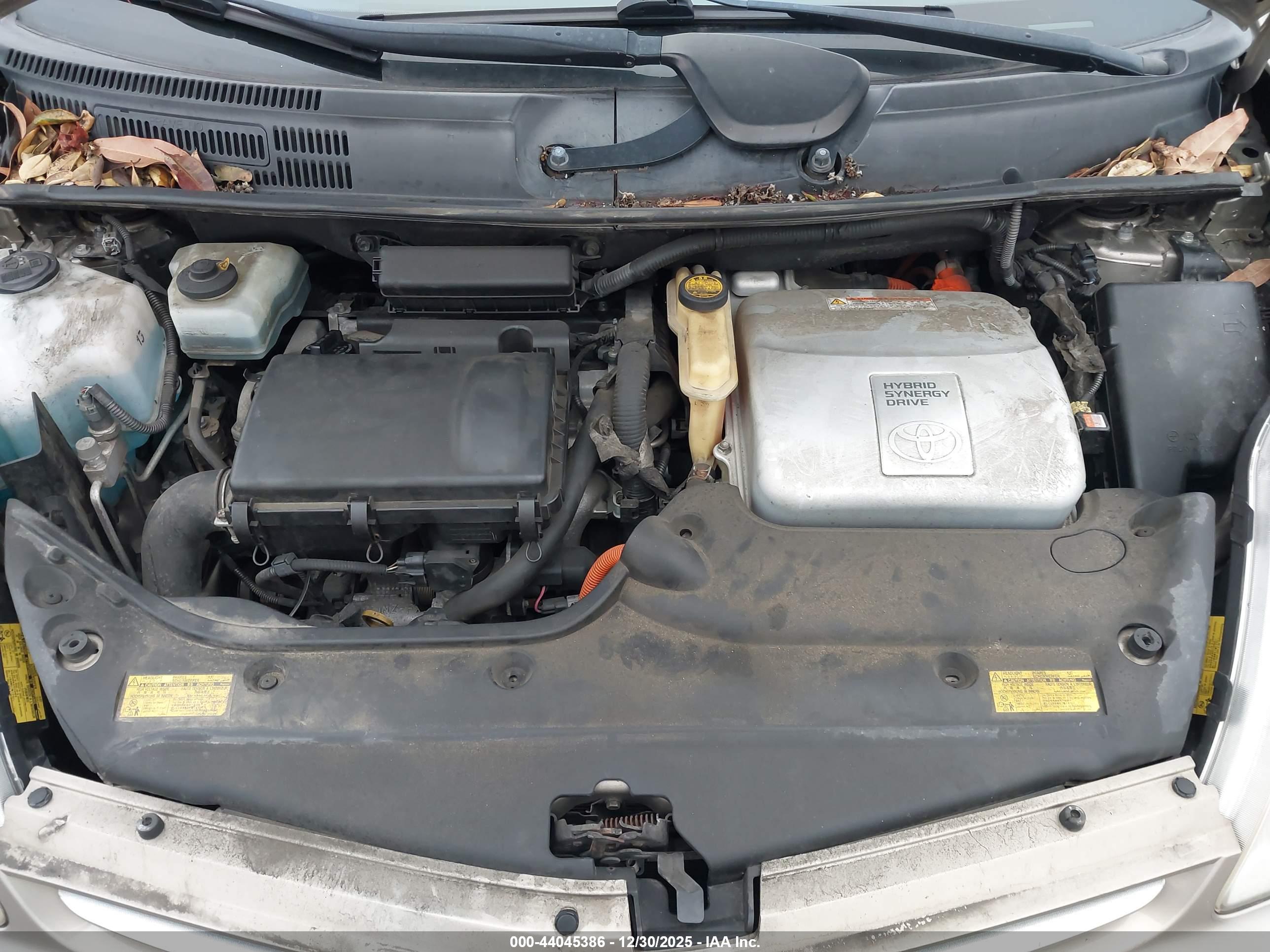TOYOTA PRIUS image 10