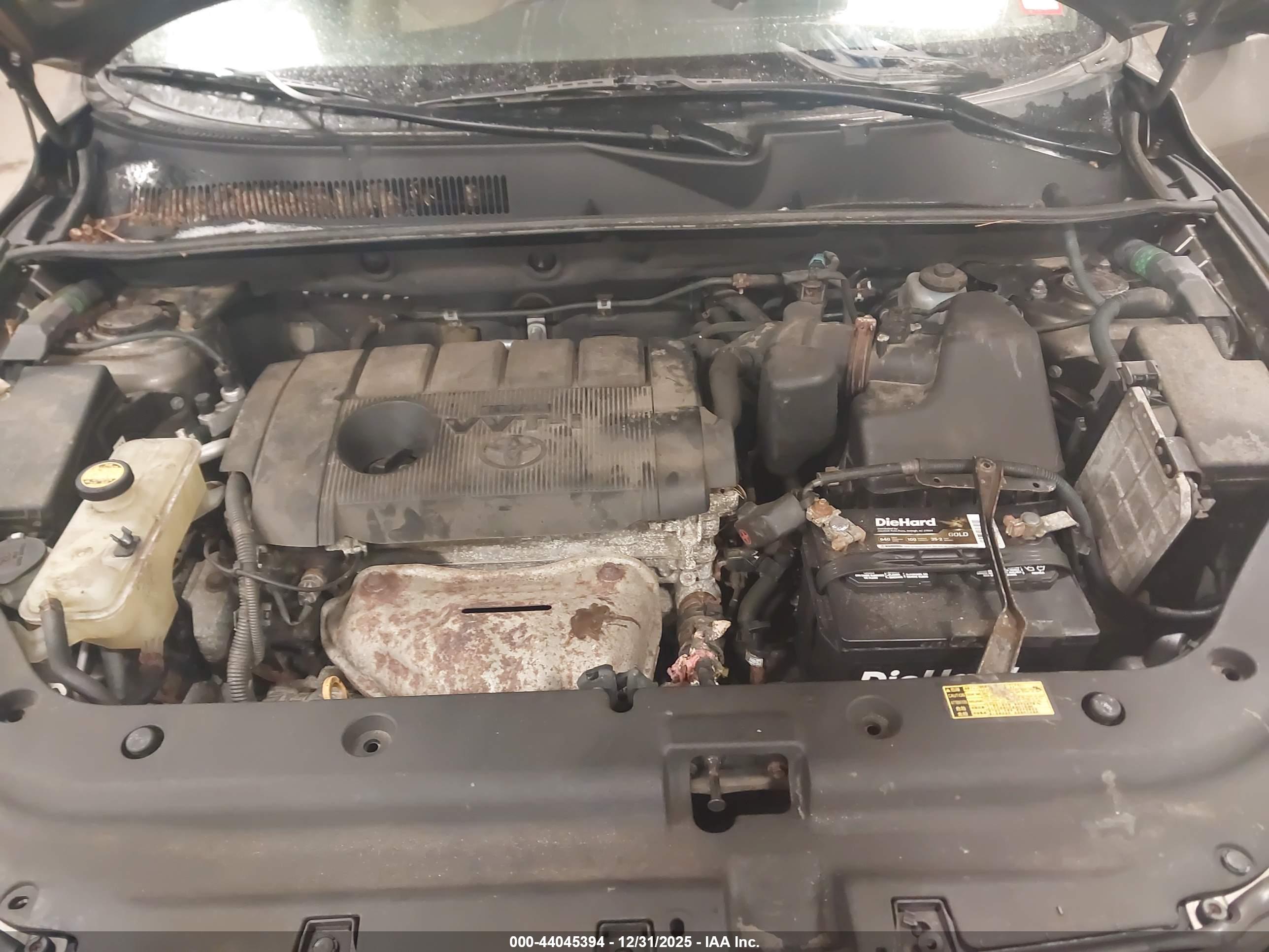 TOYOTA RAV4 image 10