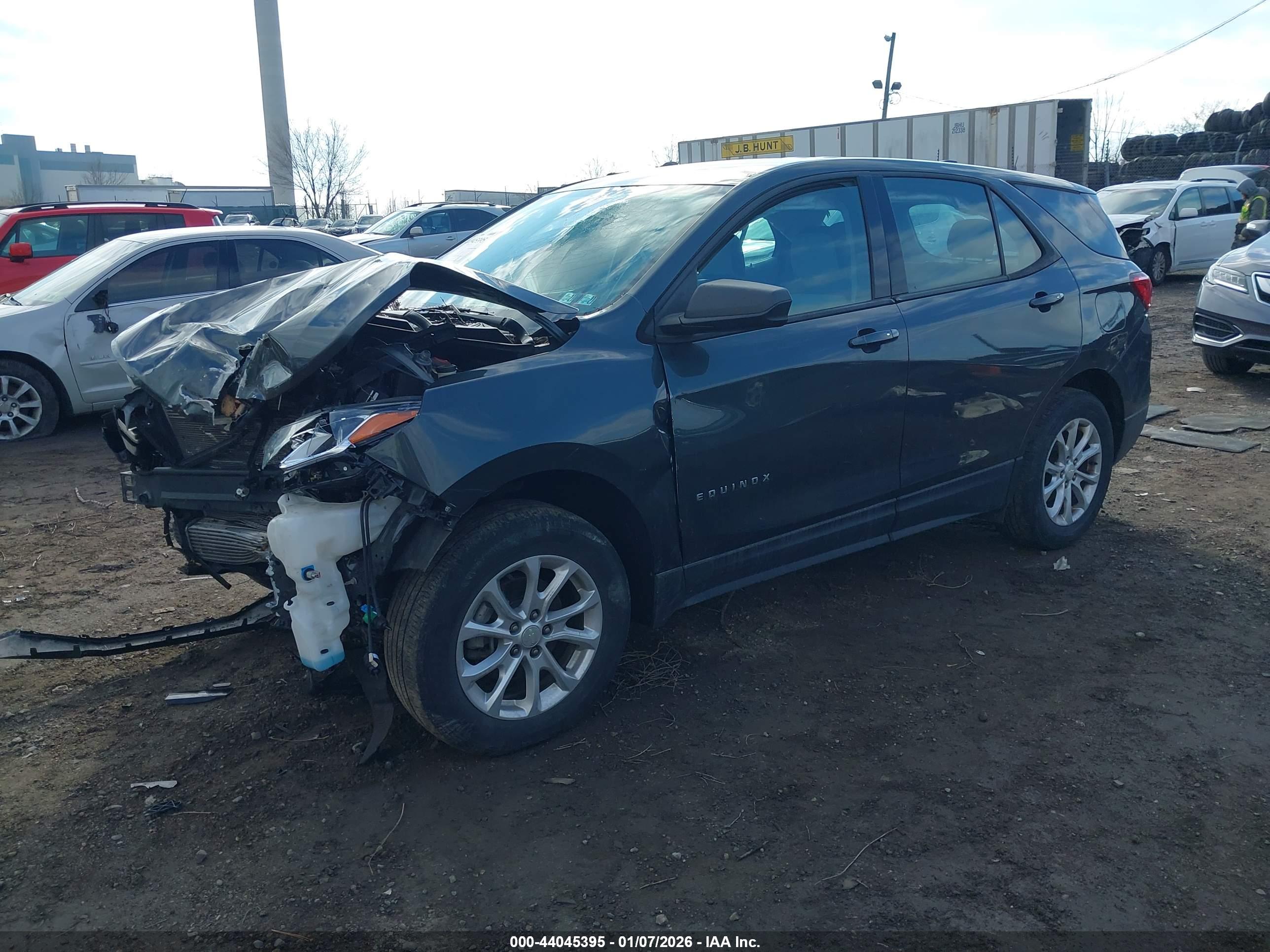 CHEVROLET EQUINOX image 2
