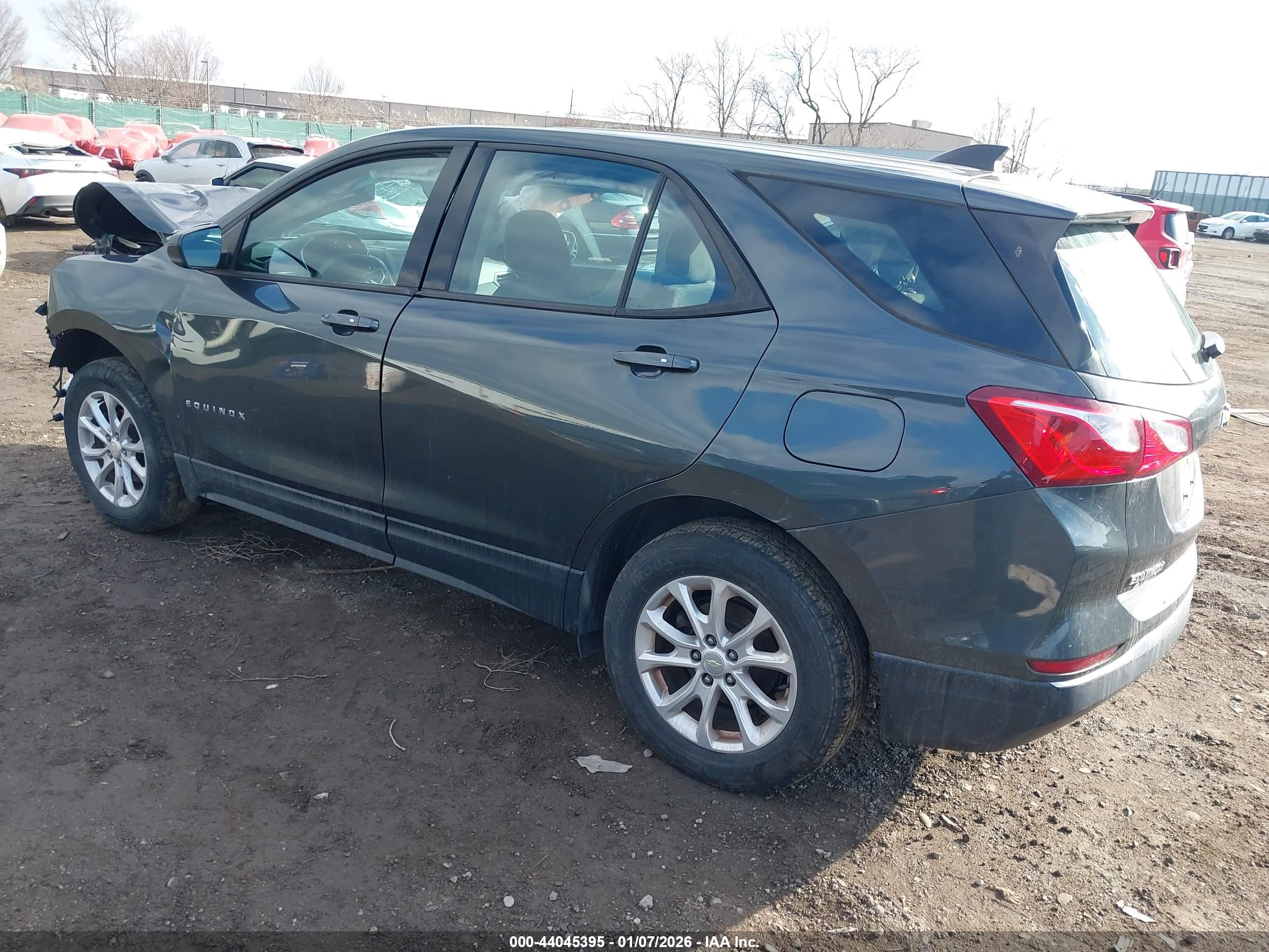 CHEVROLET EQUINOX image 3
