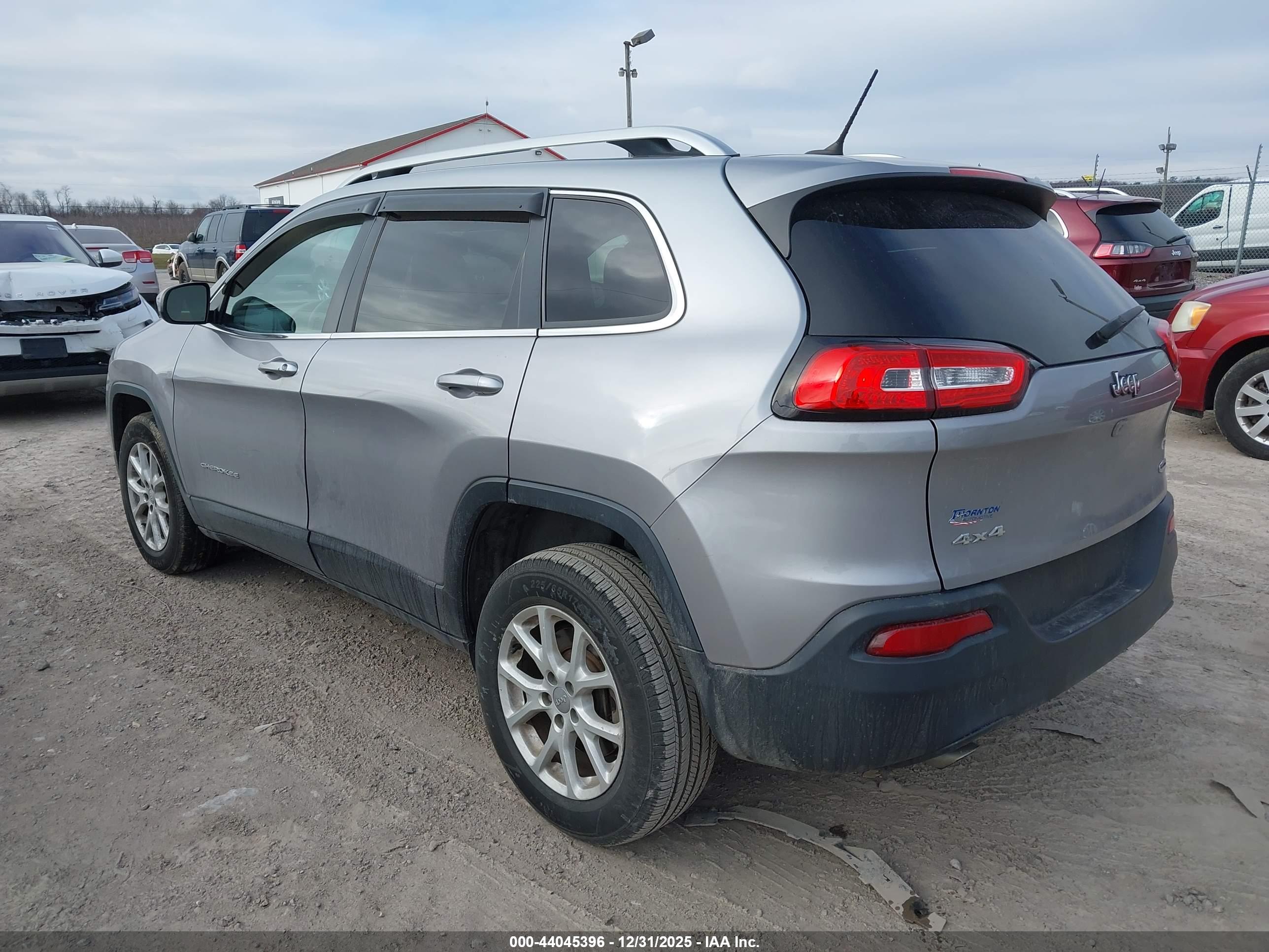 JEEP CHEROKEE image 3