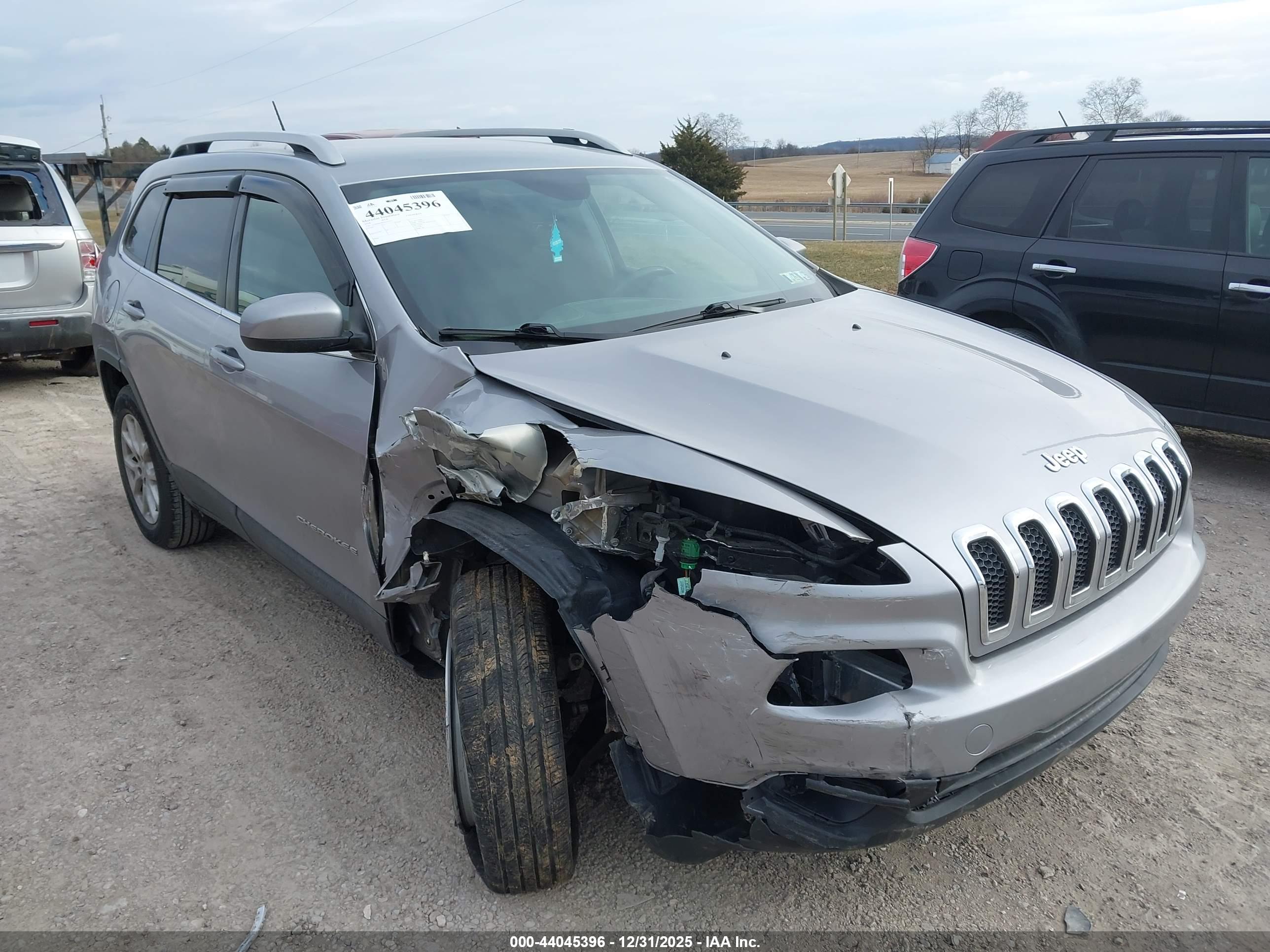 JEEP CHEROKEE image 6