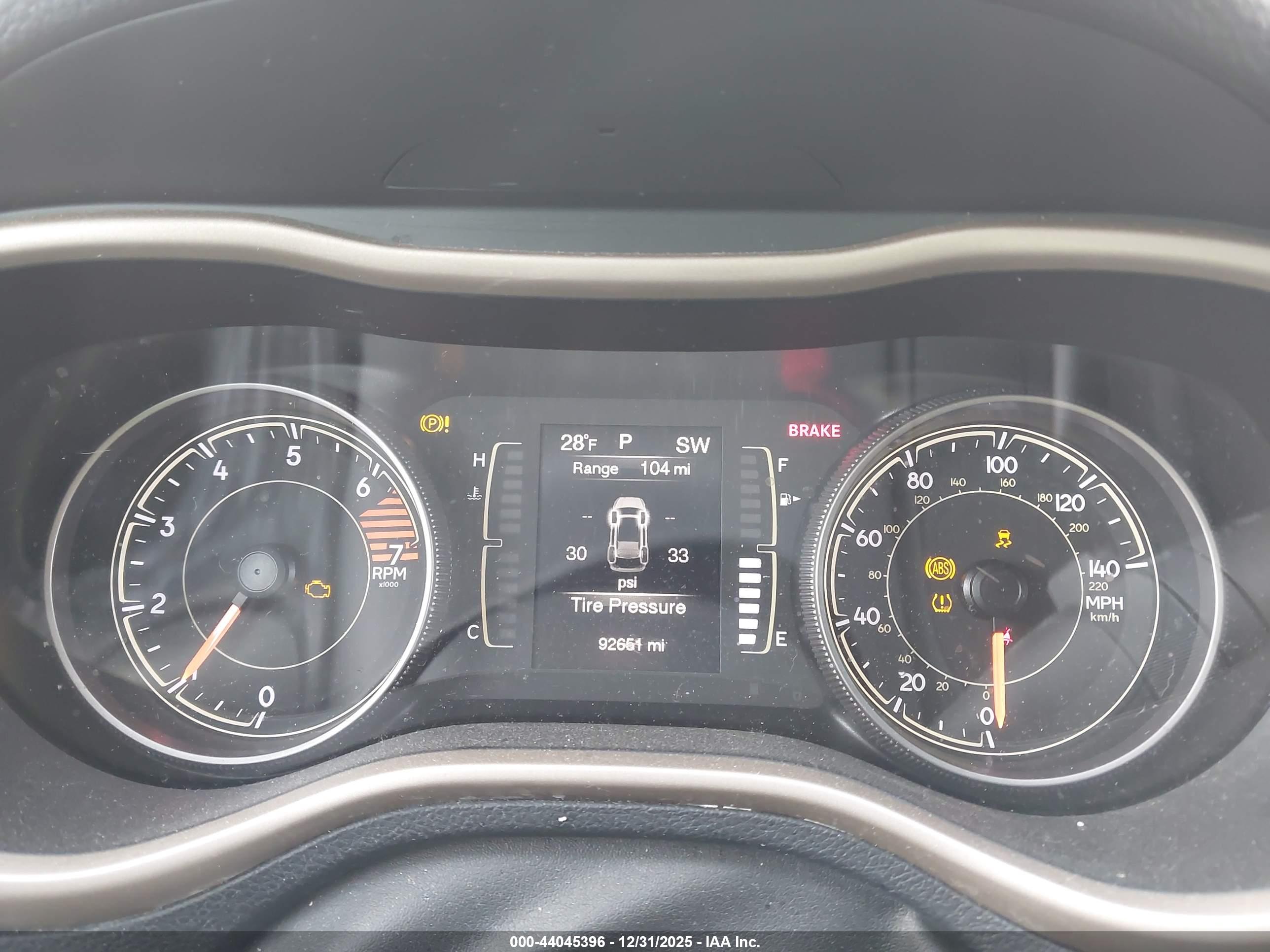 JEEP CHEROKEE image 7