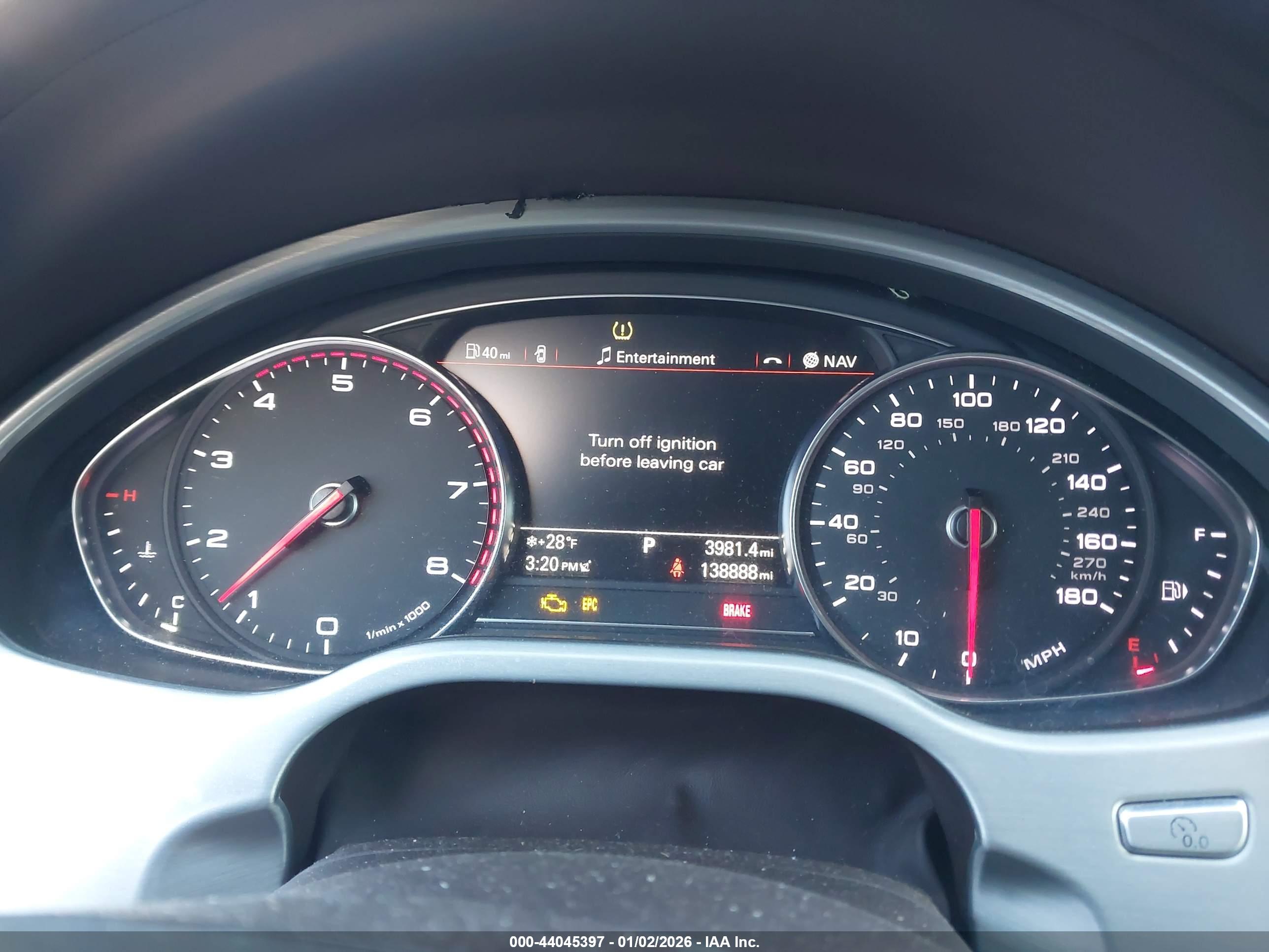 AUDI A8 image 7