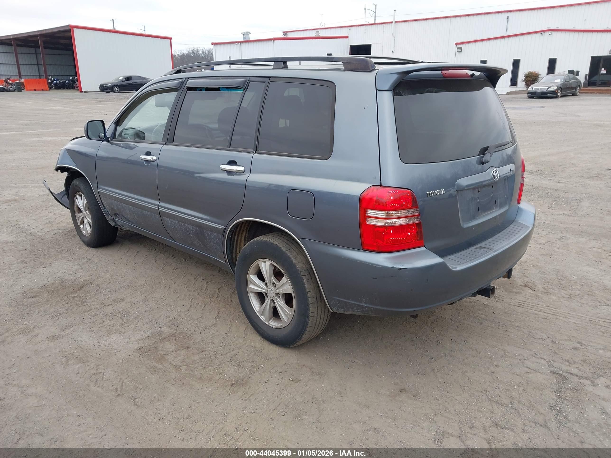 TOYOTA HIGHLANDER image 3