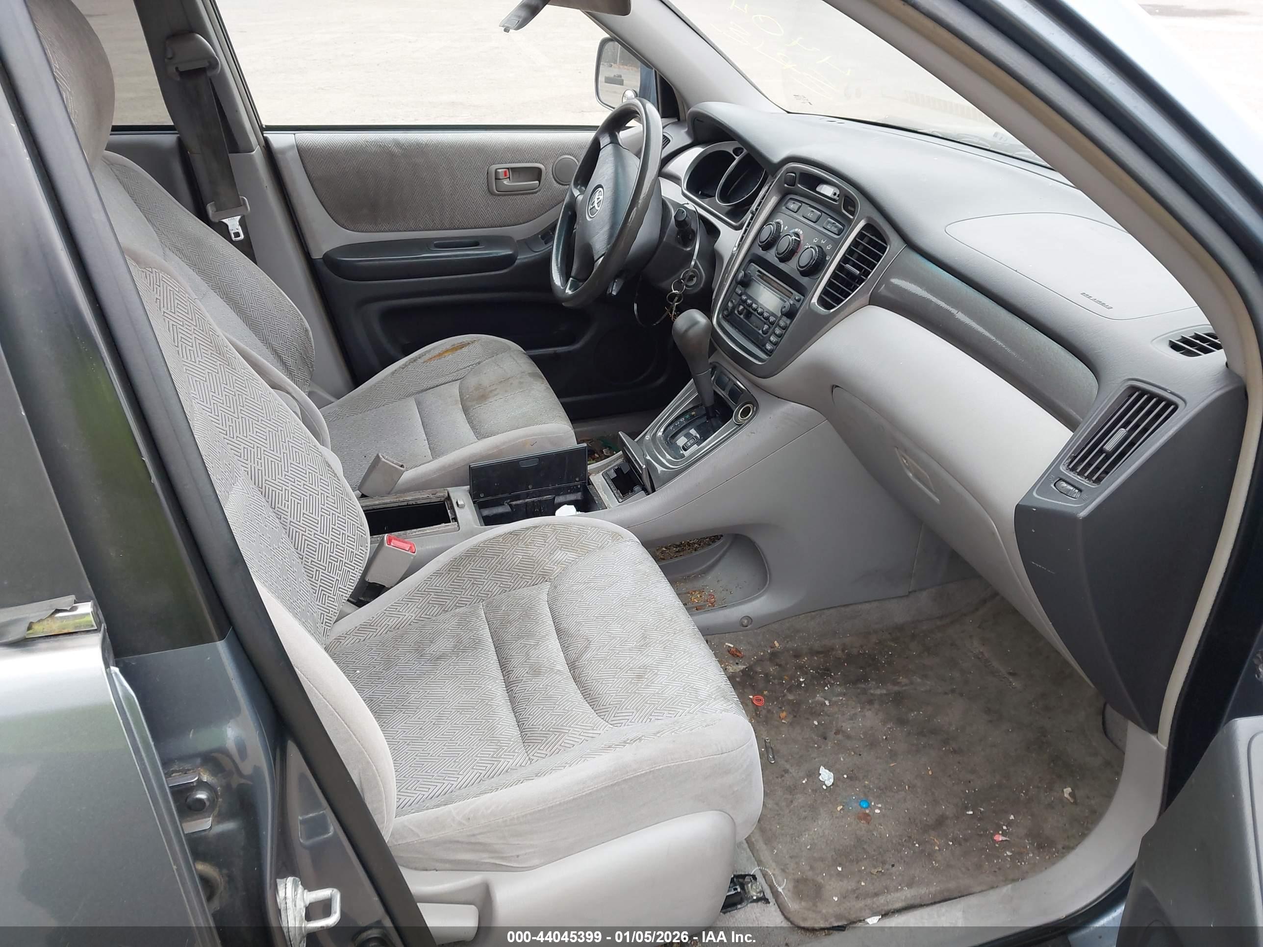 TOYOTA HIGHLANDER image 5