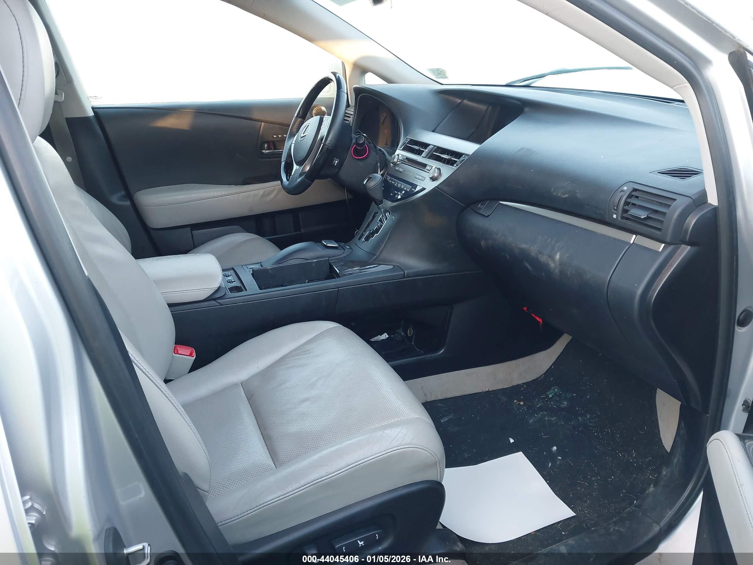 LEXUS RX image 5