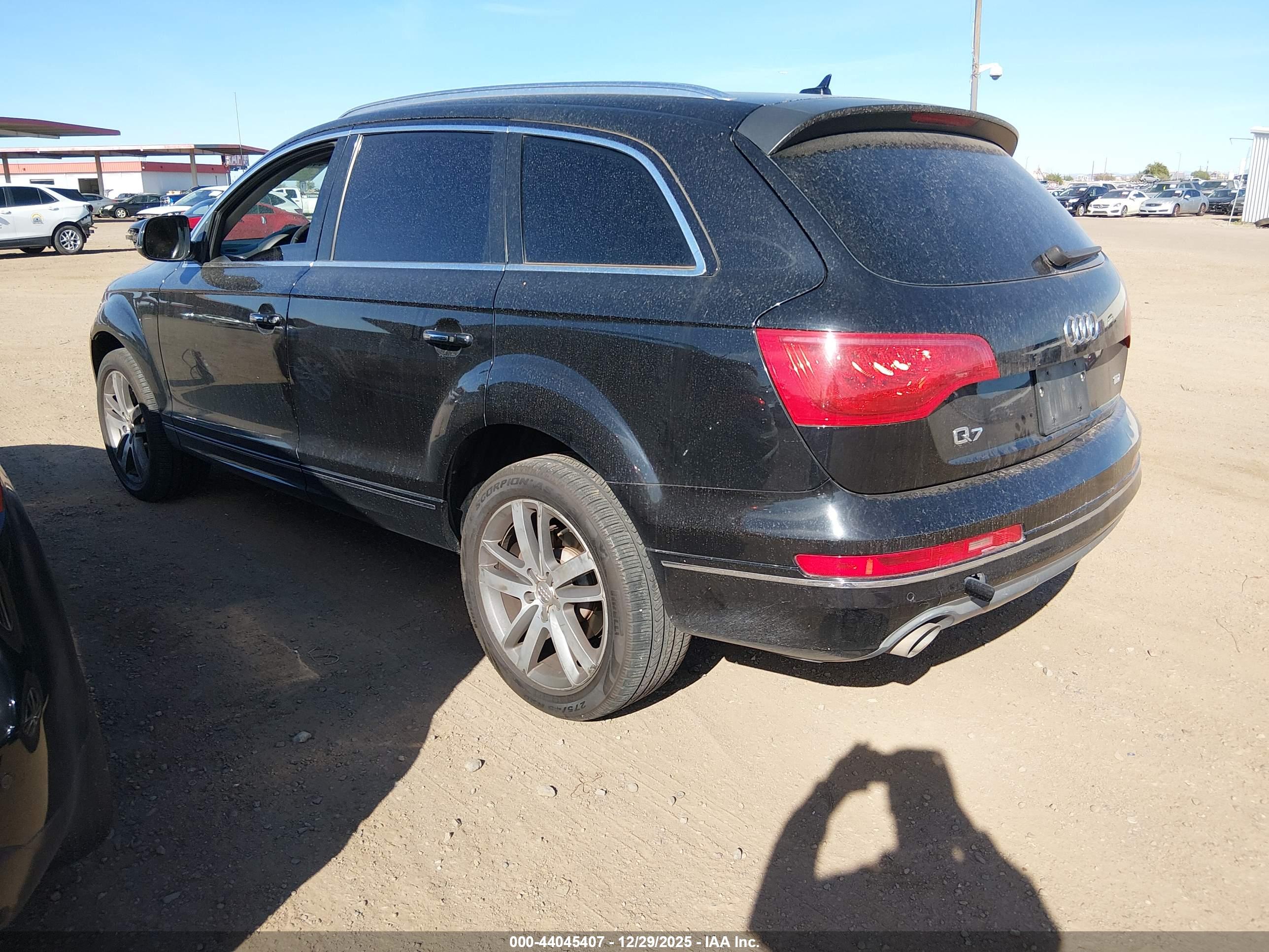 AUDI Q7 image 3