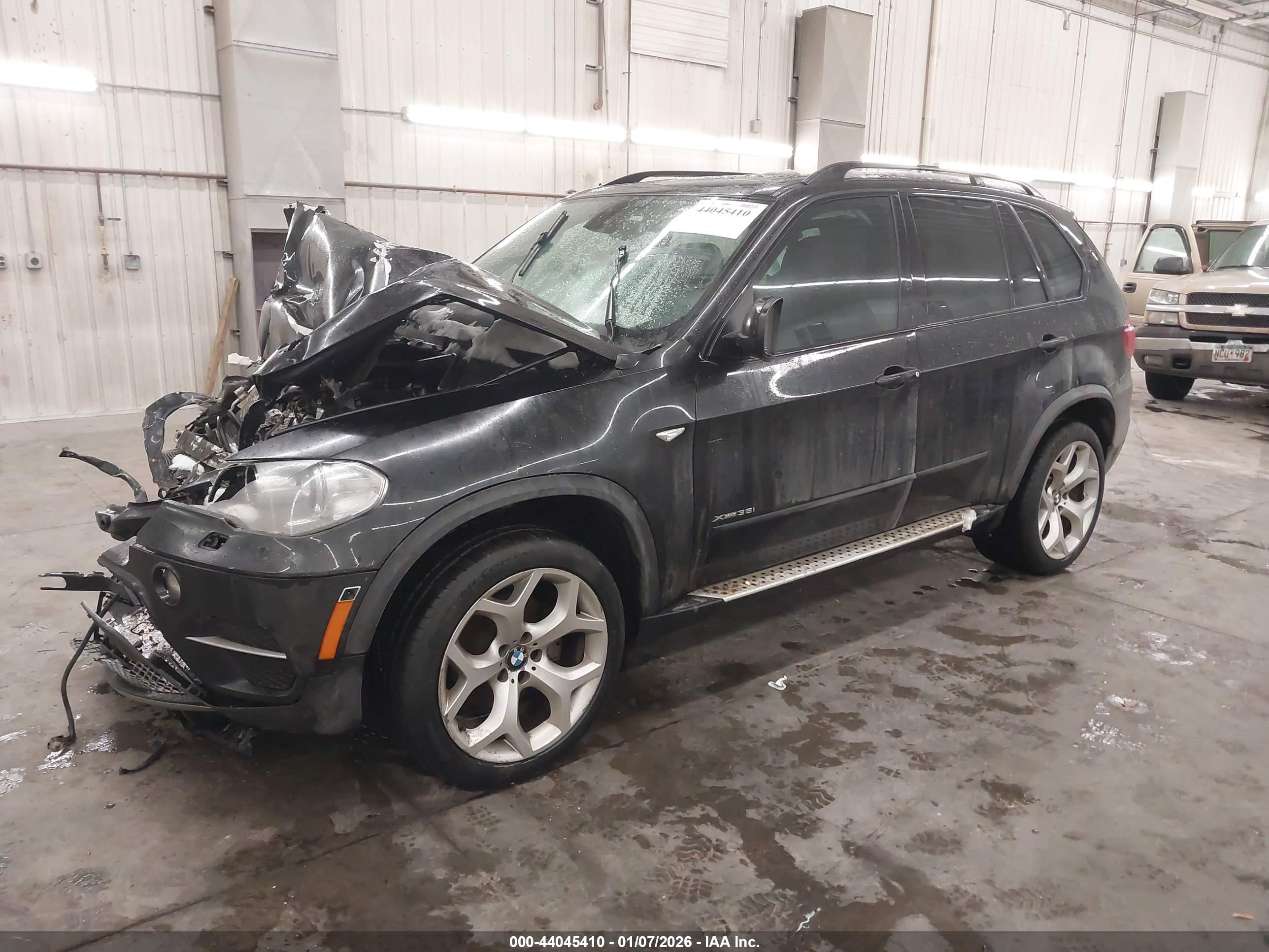 BMW X5 image 2