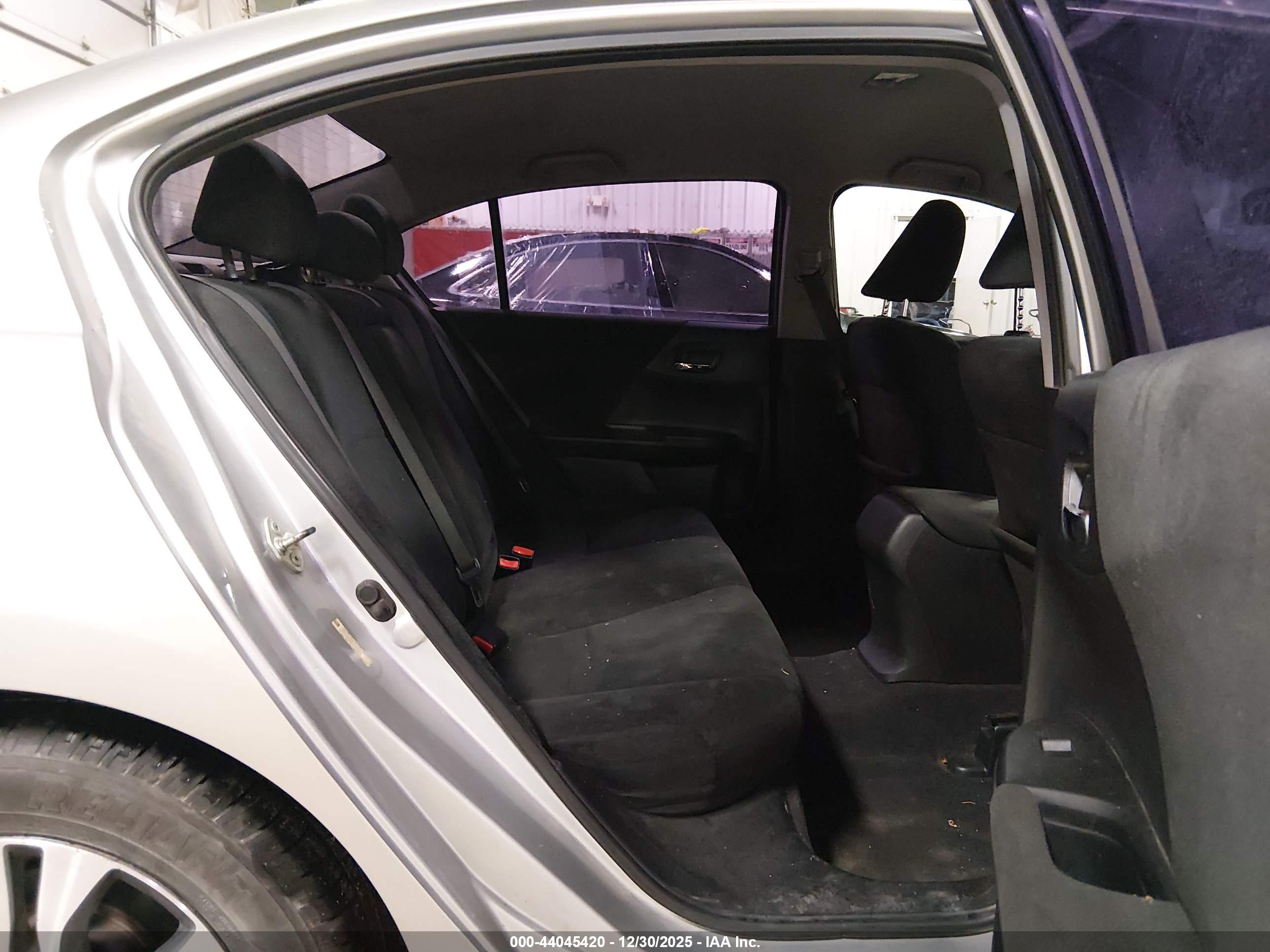 HONDA ACCORD image 8