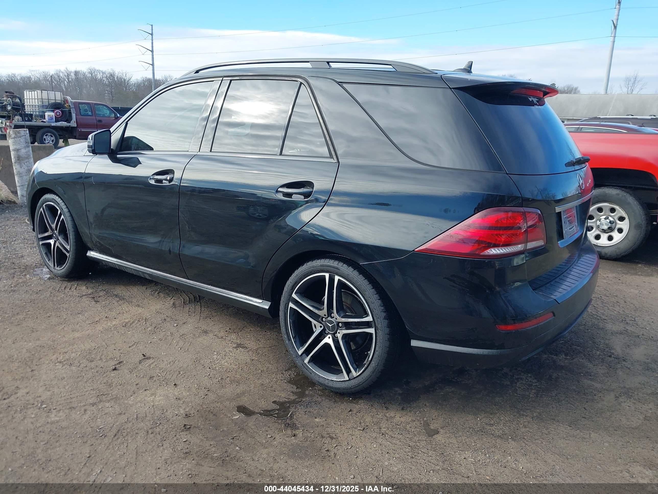 MERCEDES-BENZ ML image 3