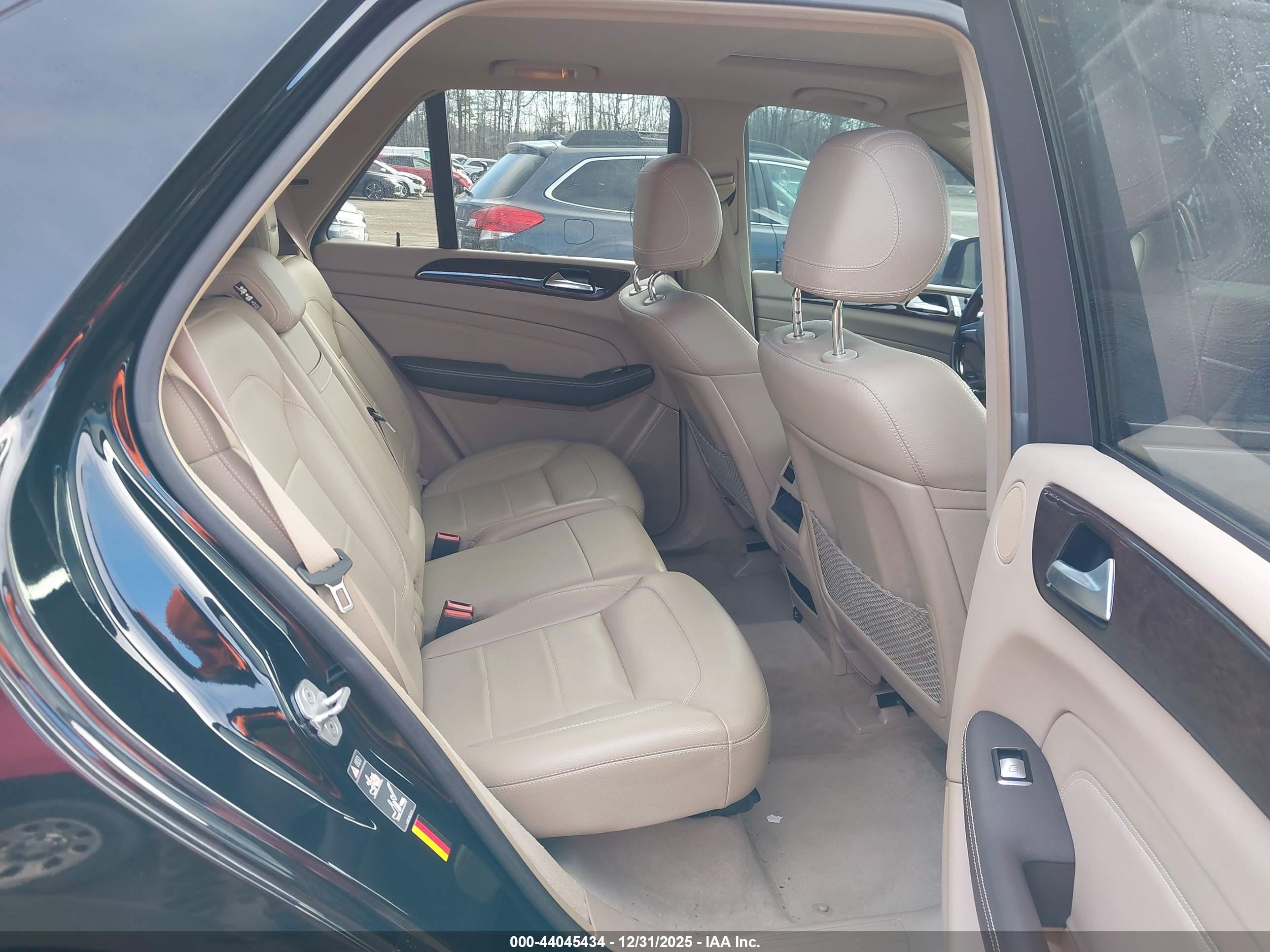 MERCEDES-BENZ ML image 8