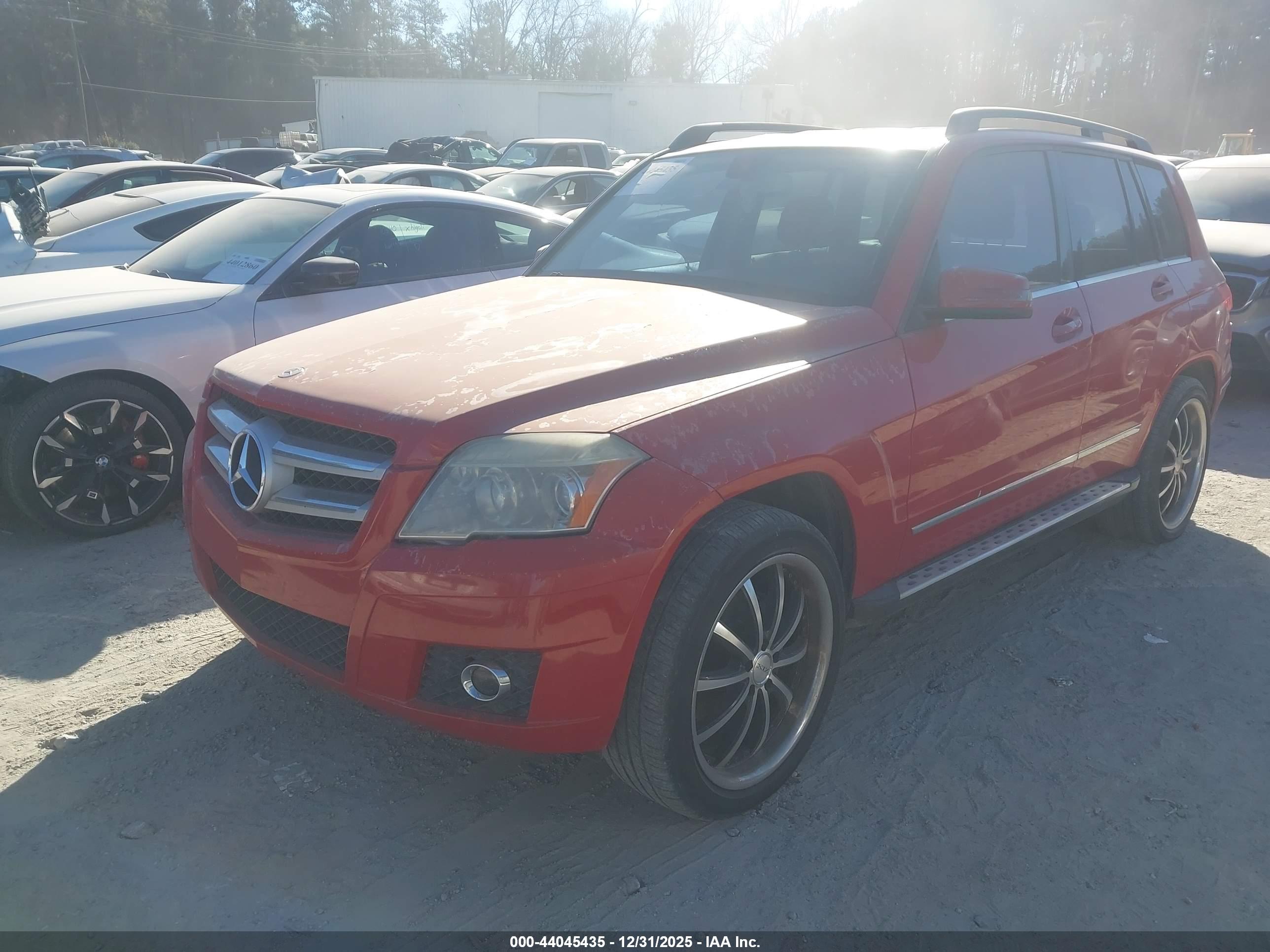 MERCEDES-BENZ GLK image 2