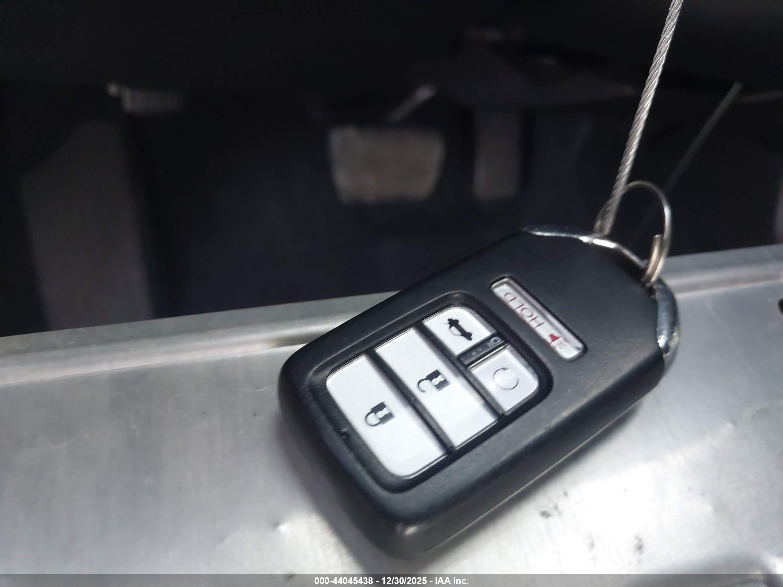 HONDA CIVIC image 11