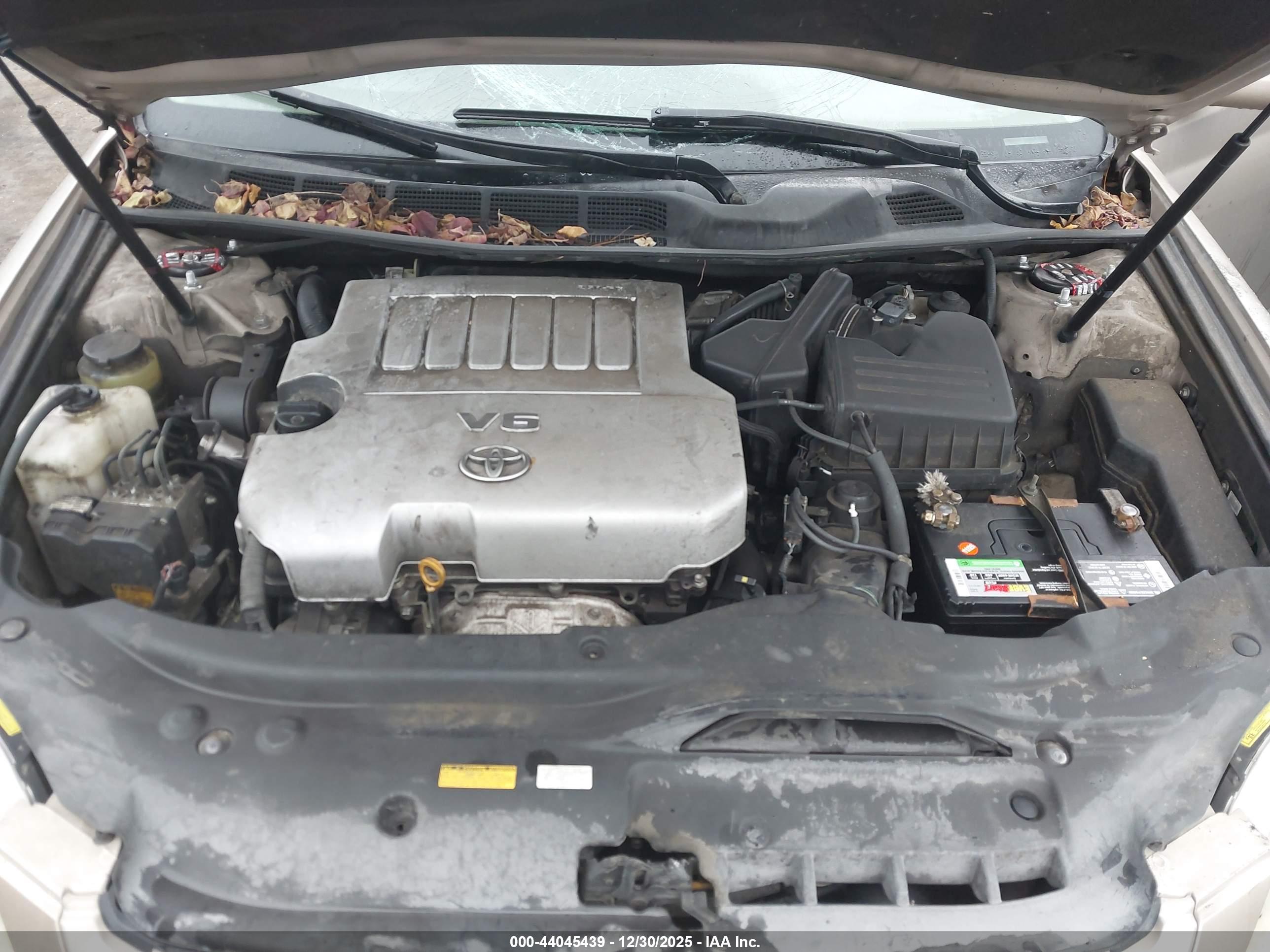 TOYOTA AVALON image 10