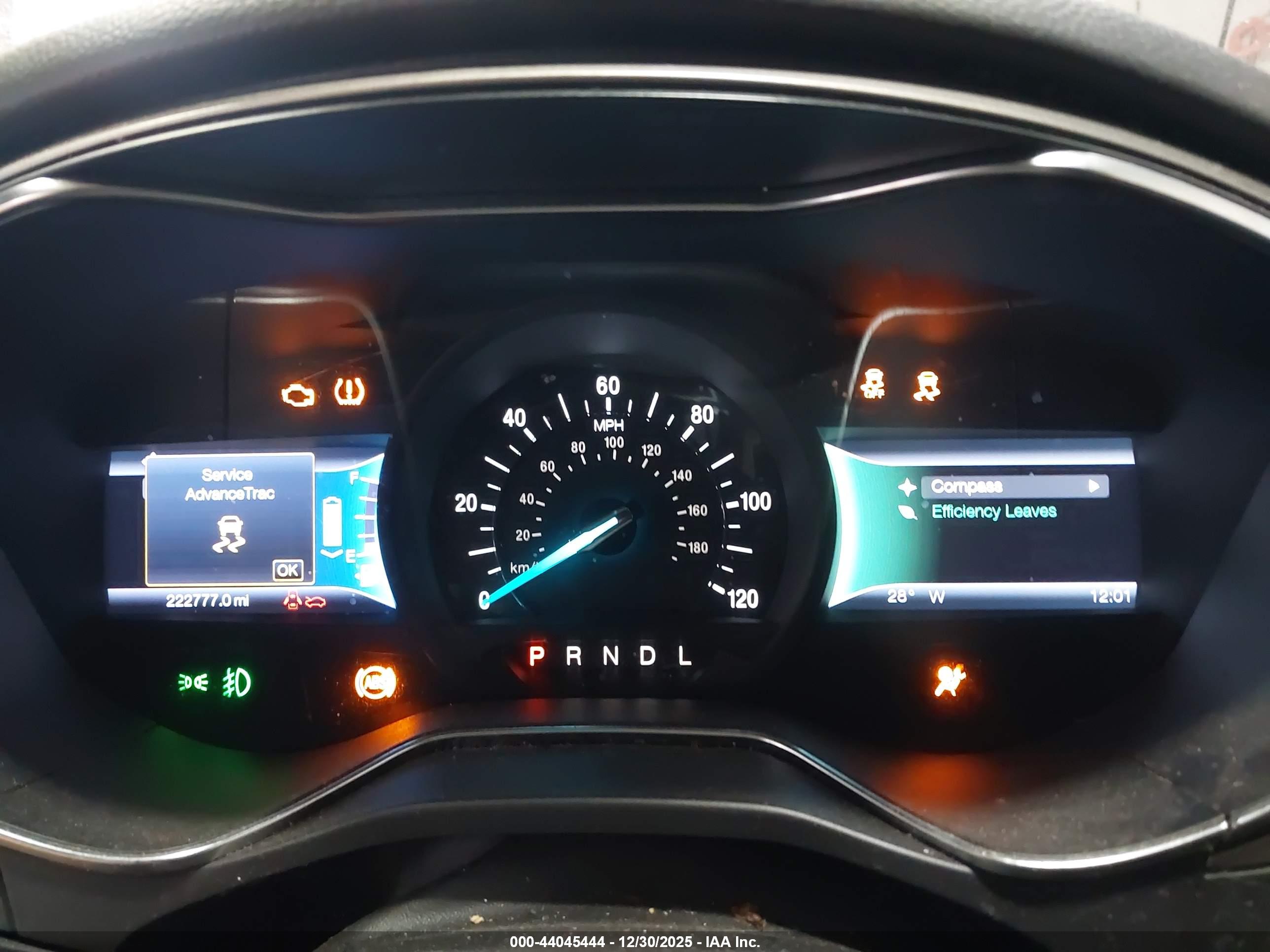 FORD FUSION image 7