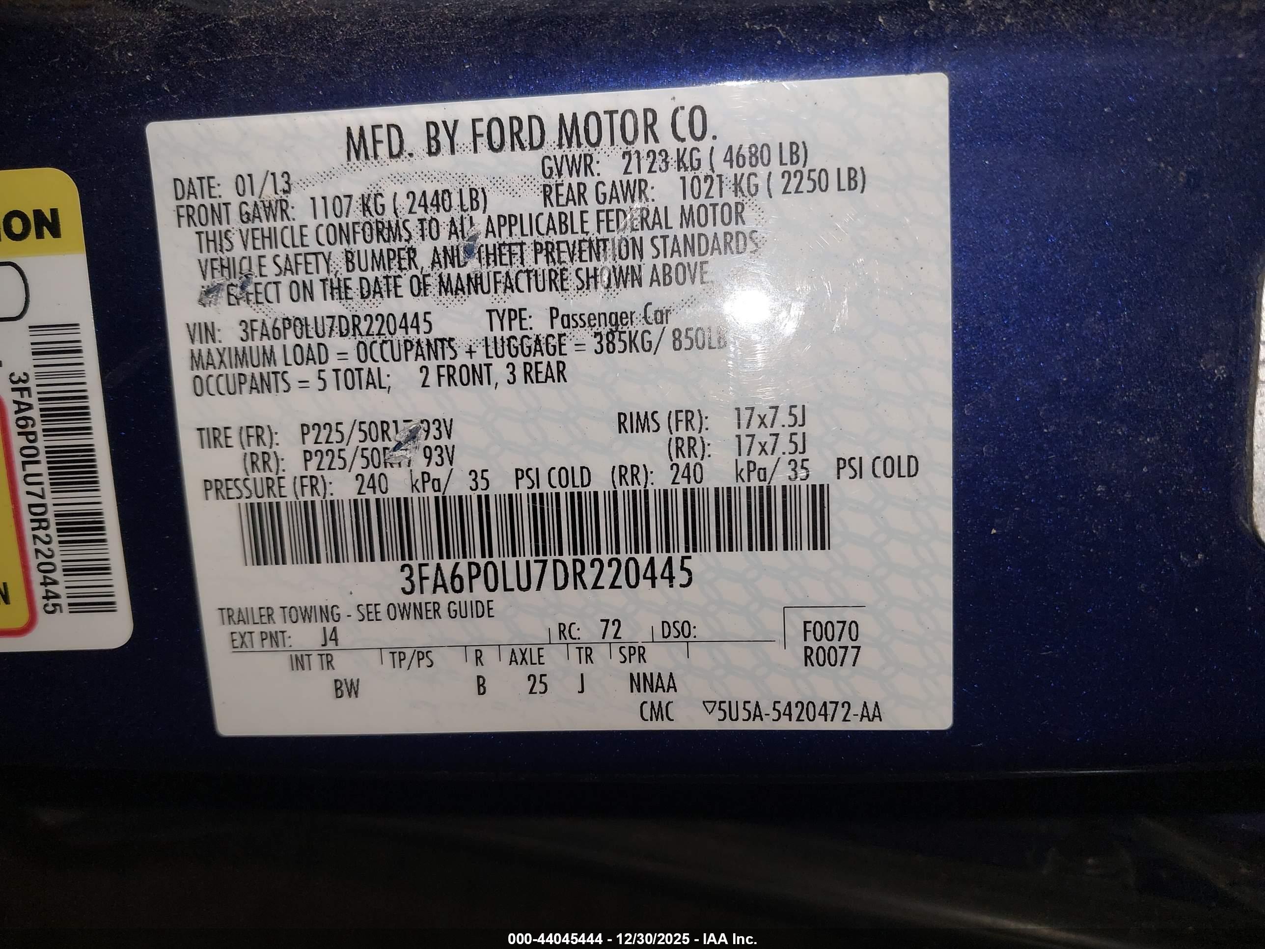 FORD FUSION image 9