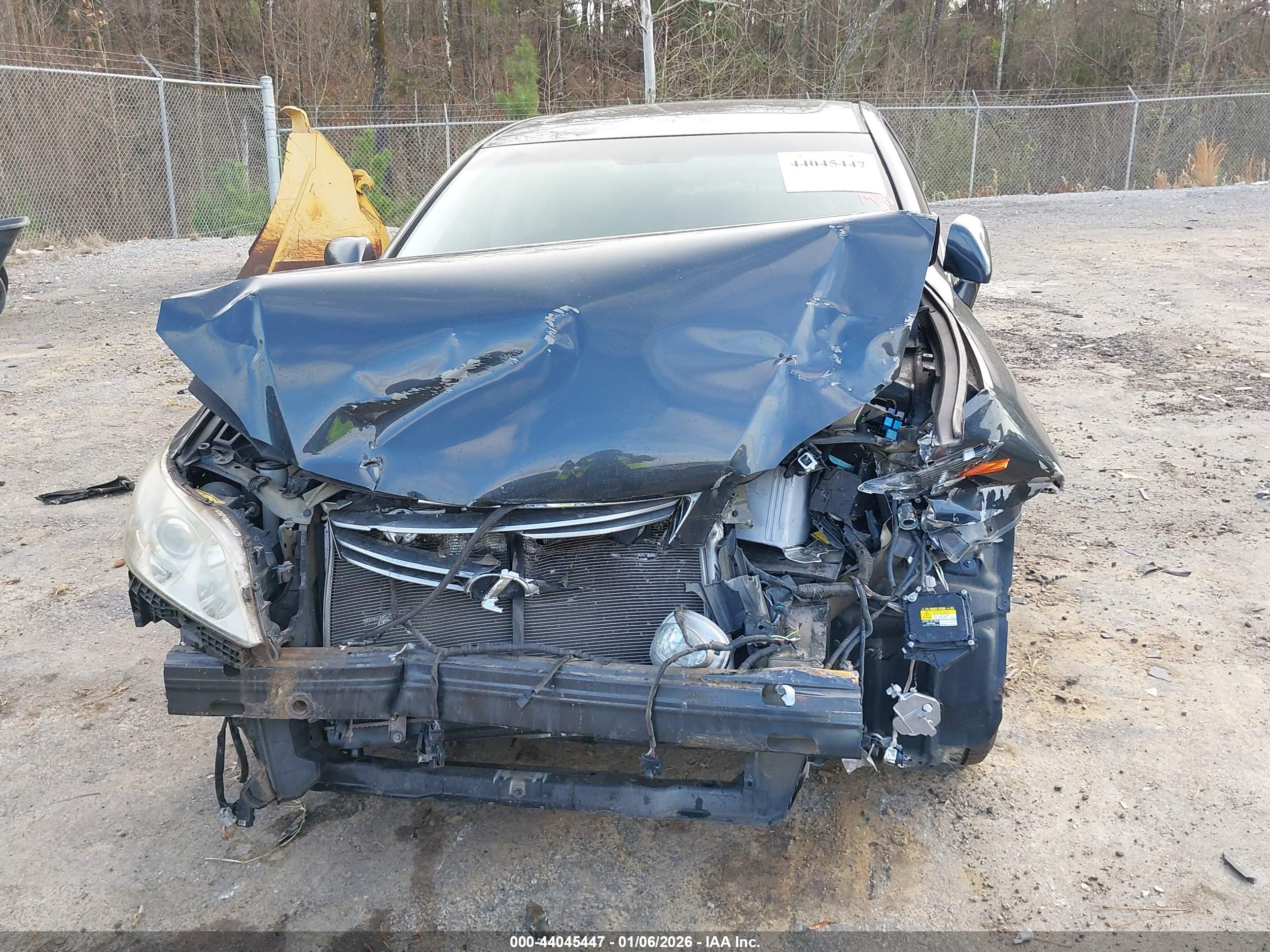 LEXUS ES image 6