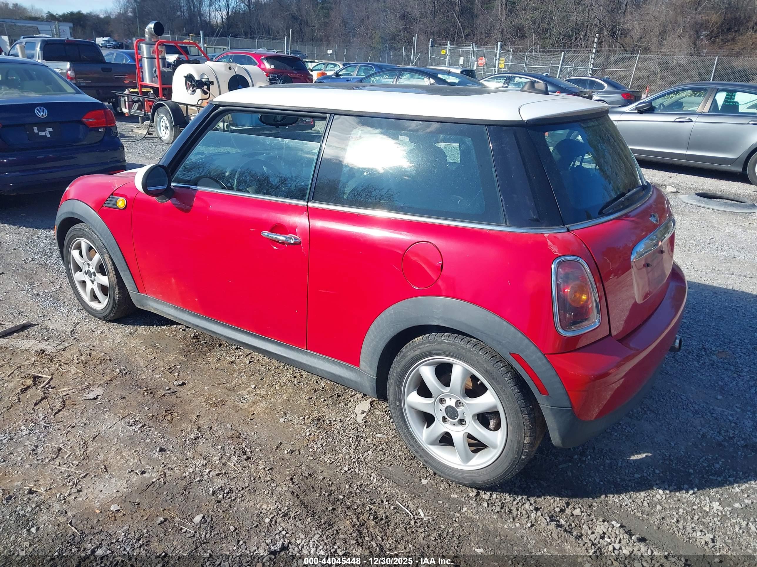 MINI COOPER image 3