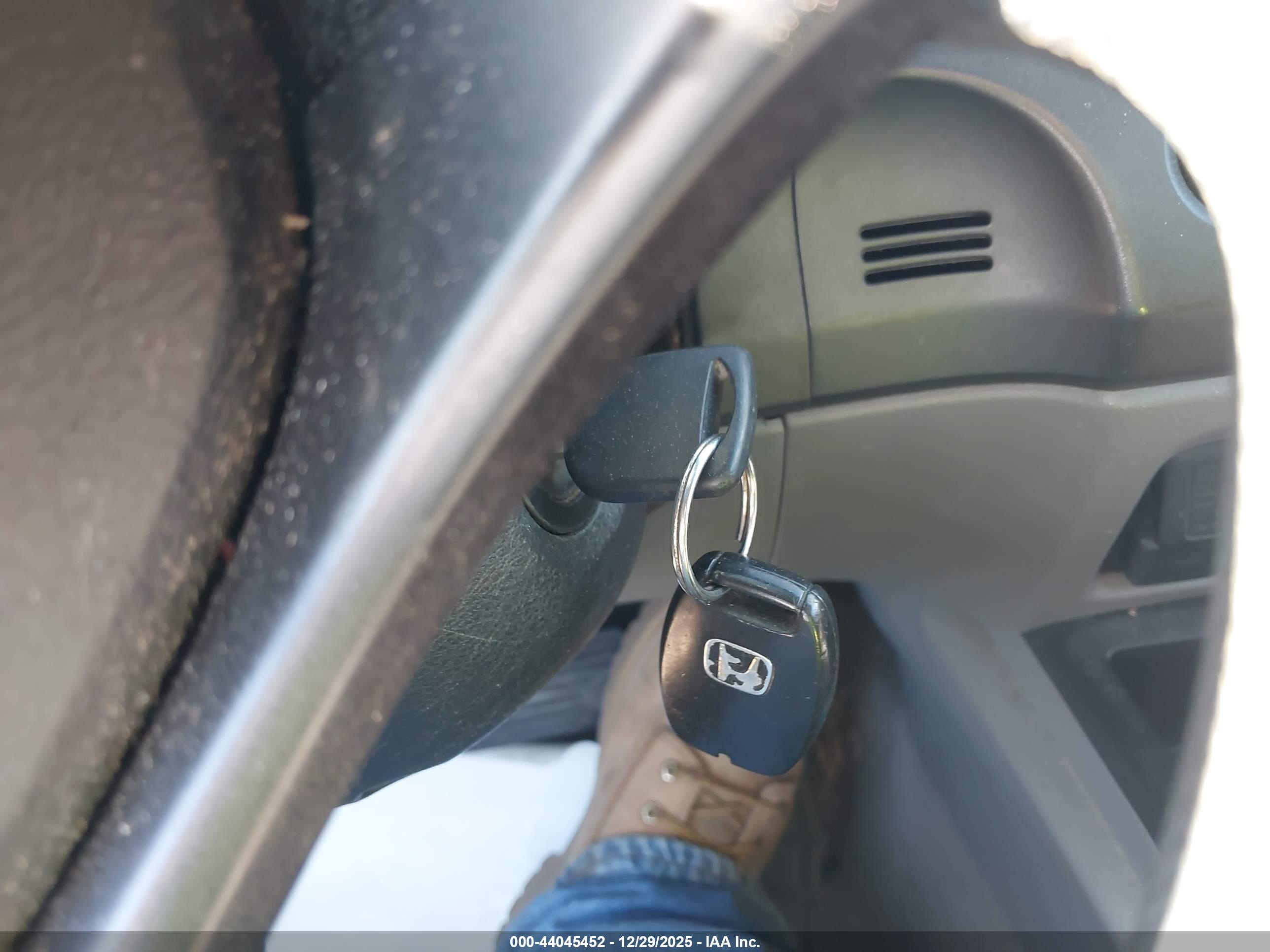 HONDA CIVIC image 11