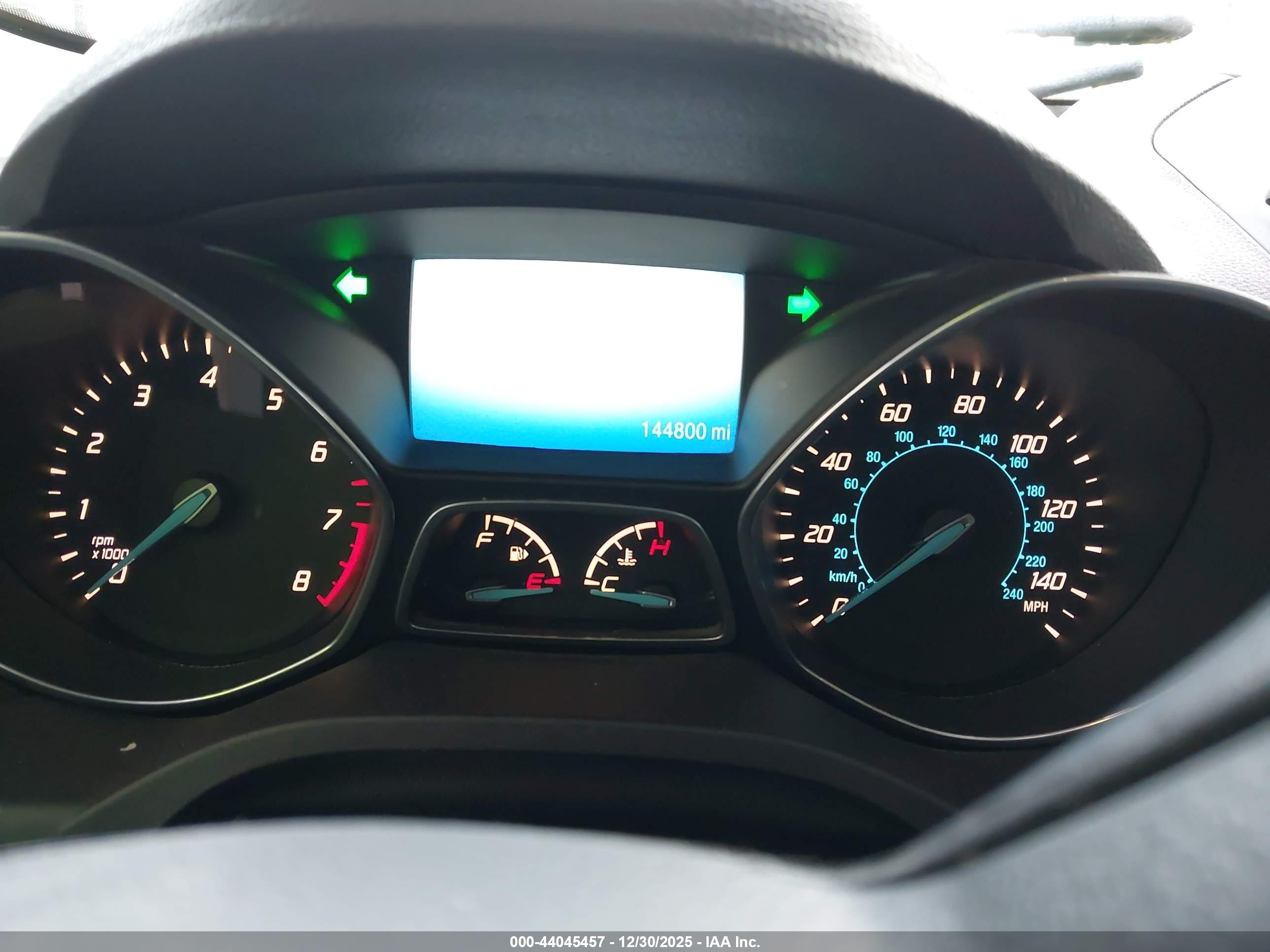 FORD ESCAPE image 7