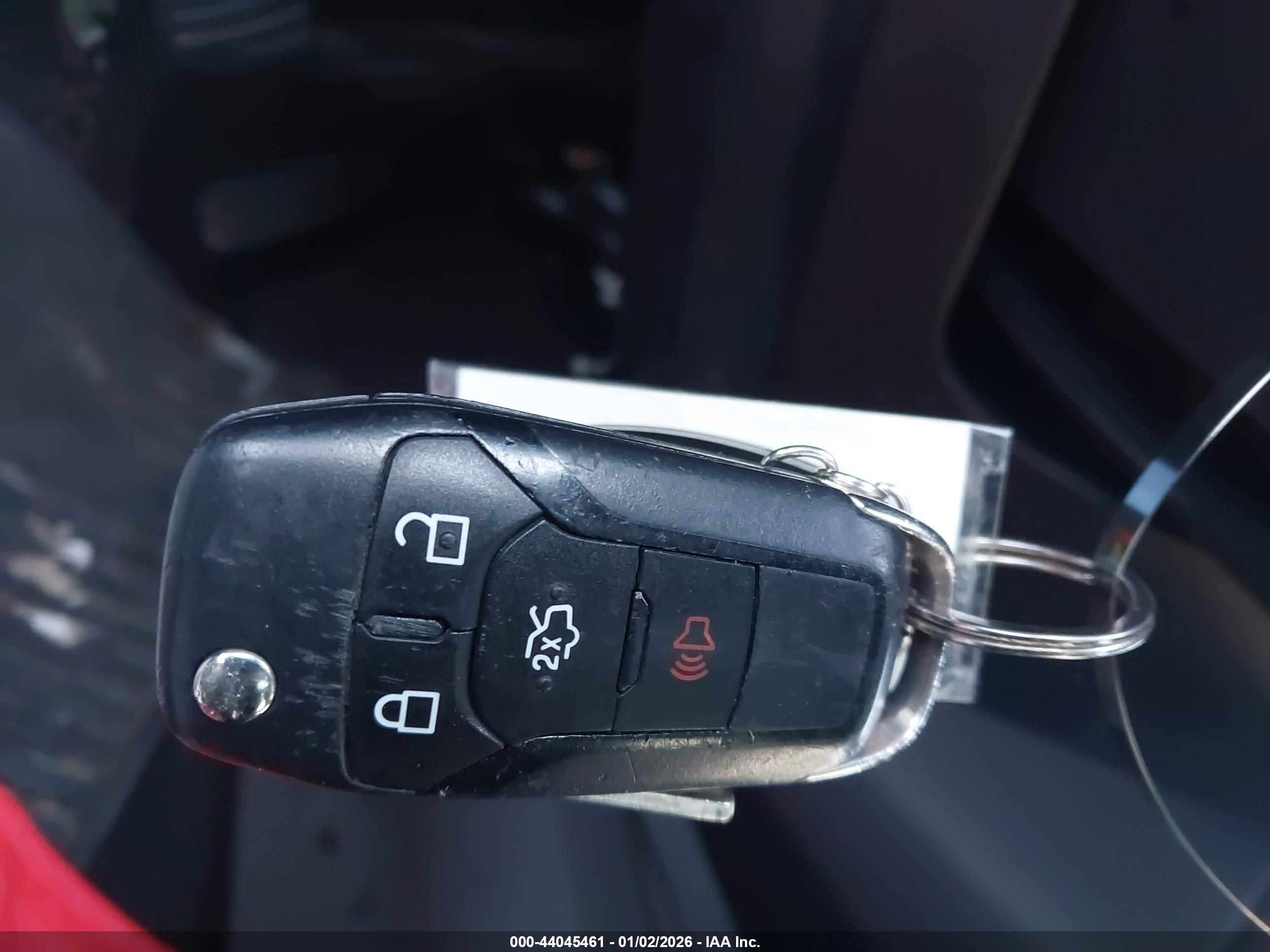 FORD FUSION image 11