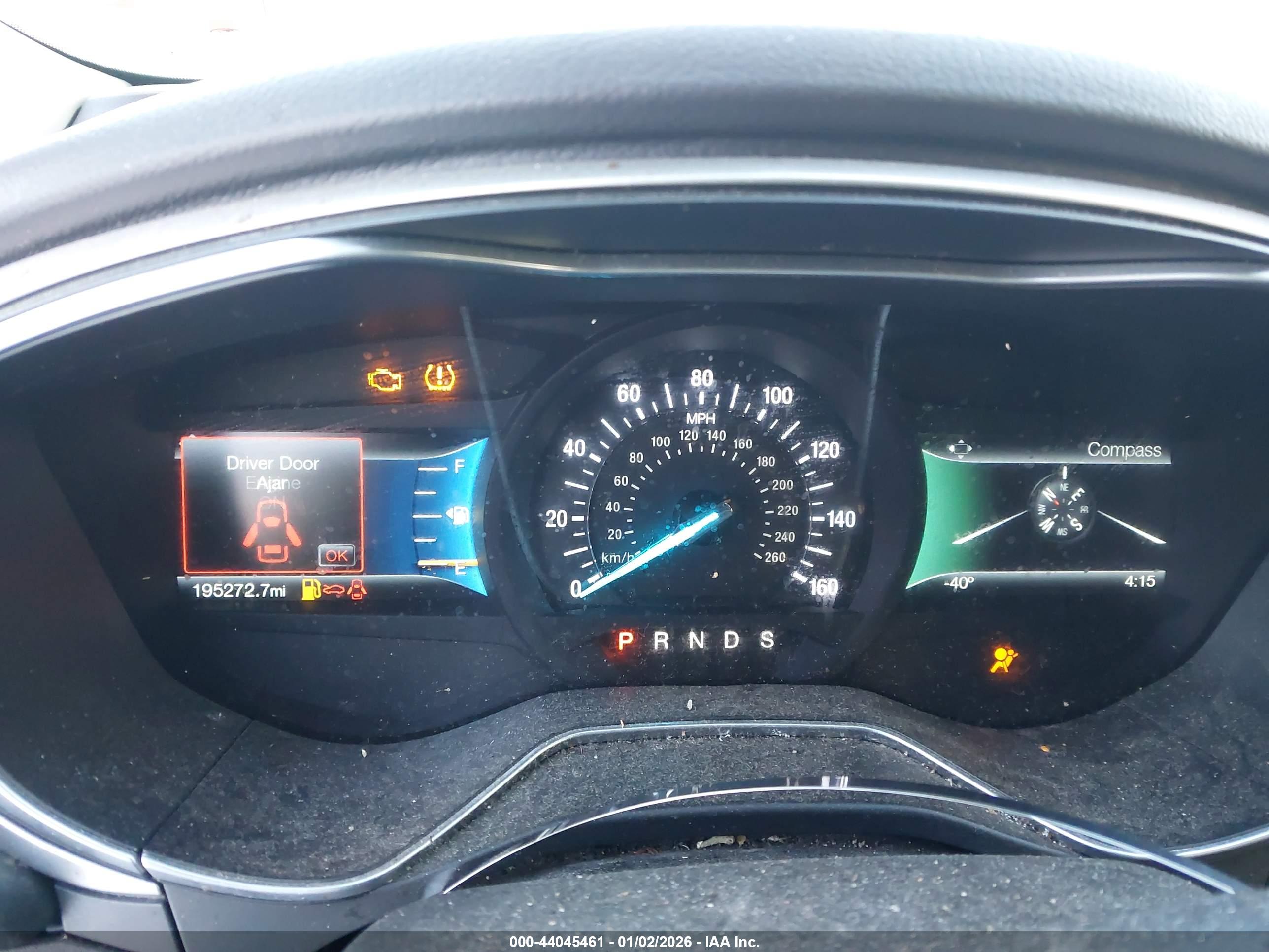 FORD FUSION image 7