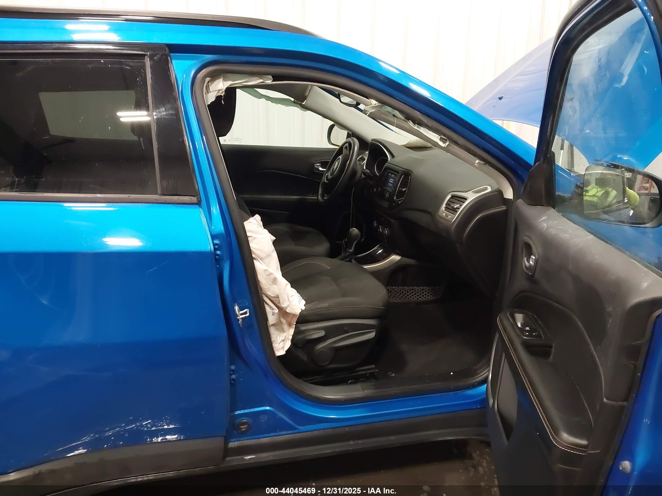 JEEP COMPASS image 5