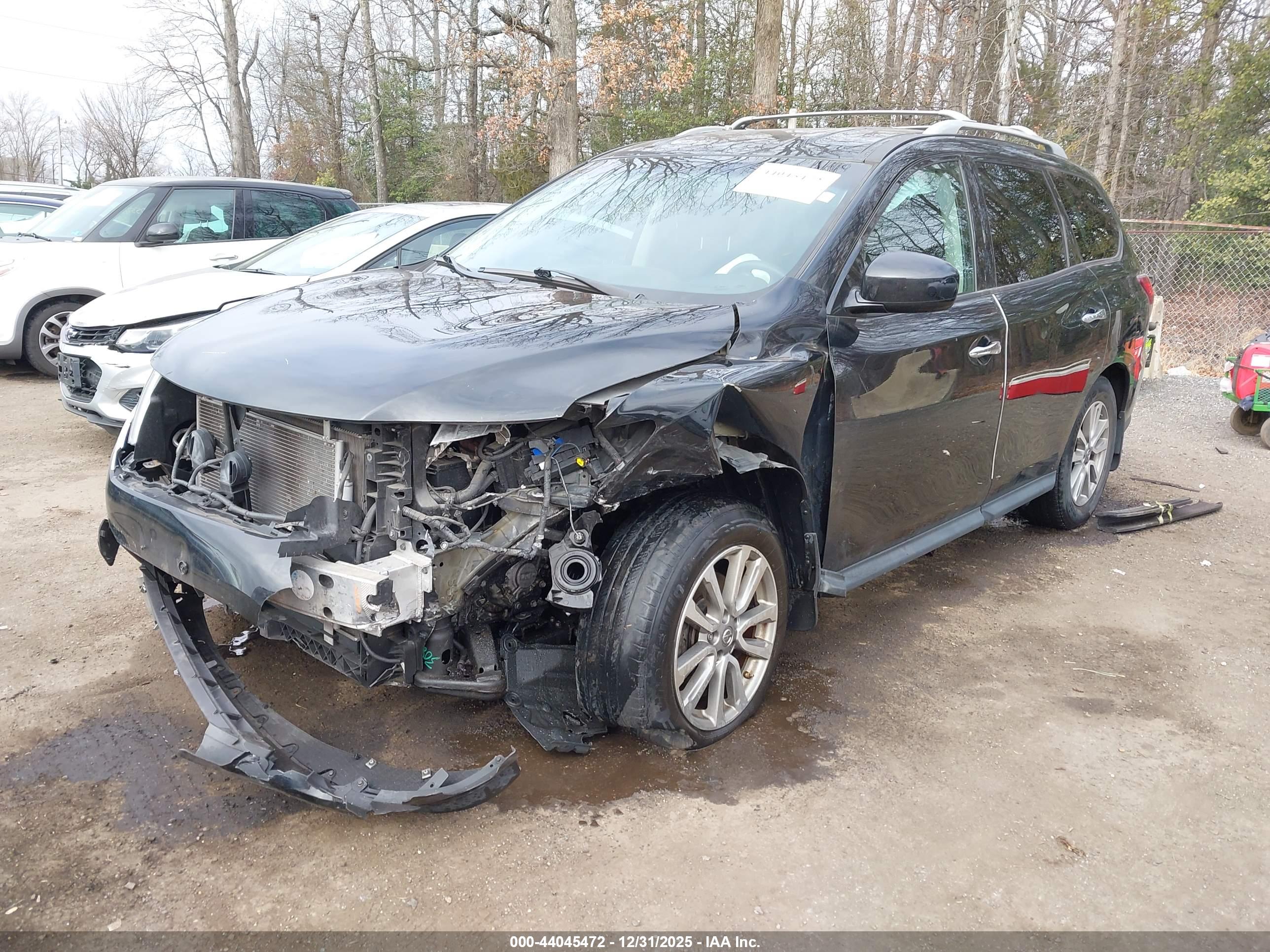 NISSAN PATHFINDER image 2