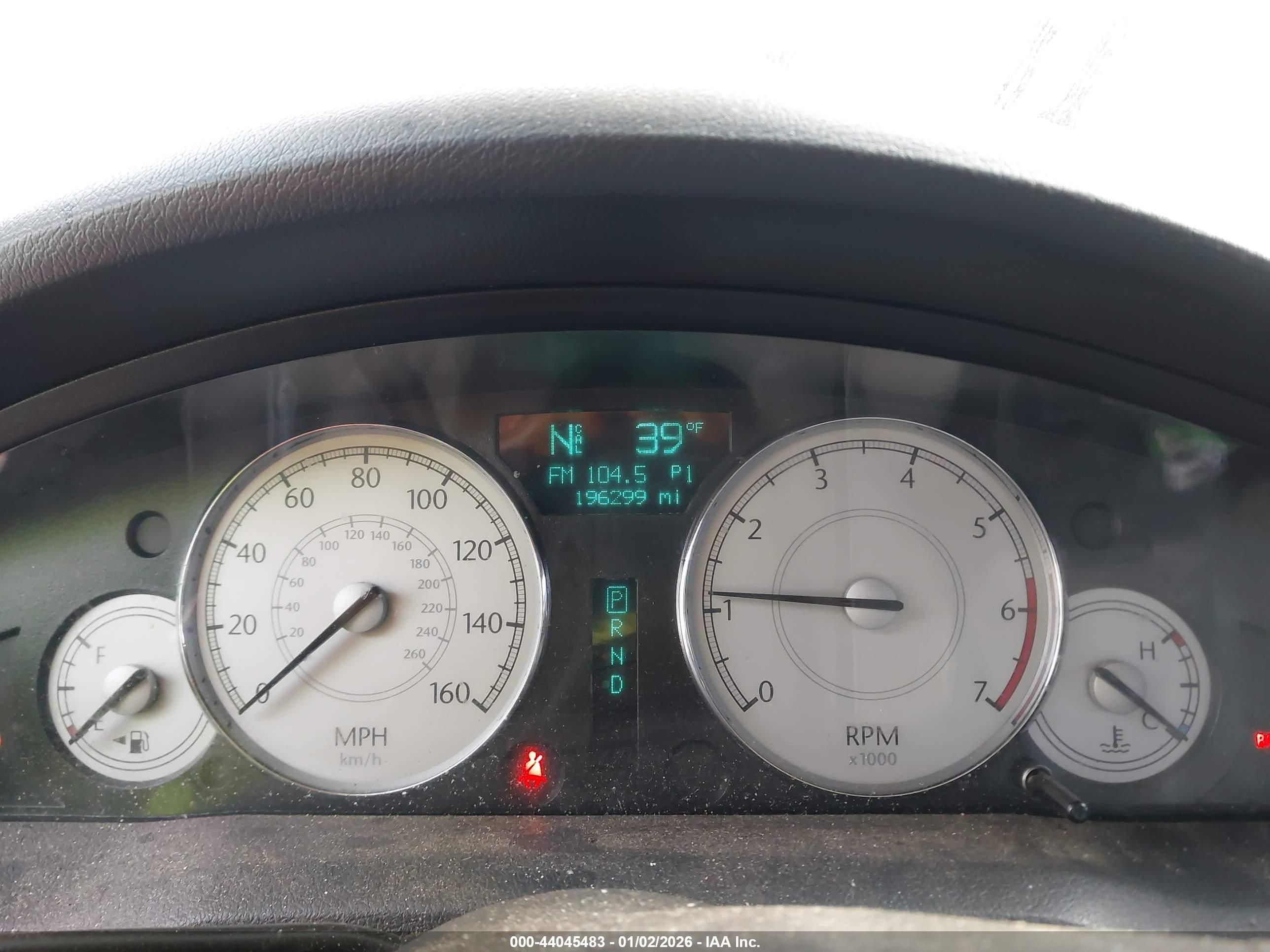 CHRYSLER 300C image 7