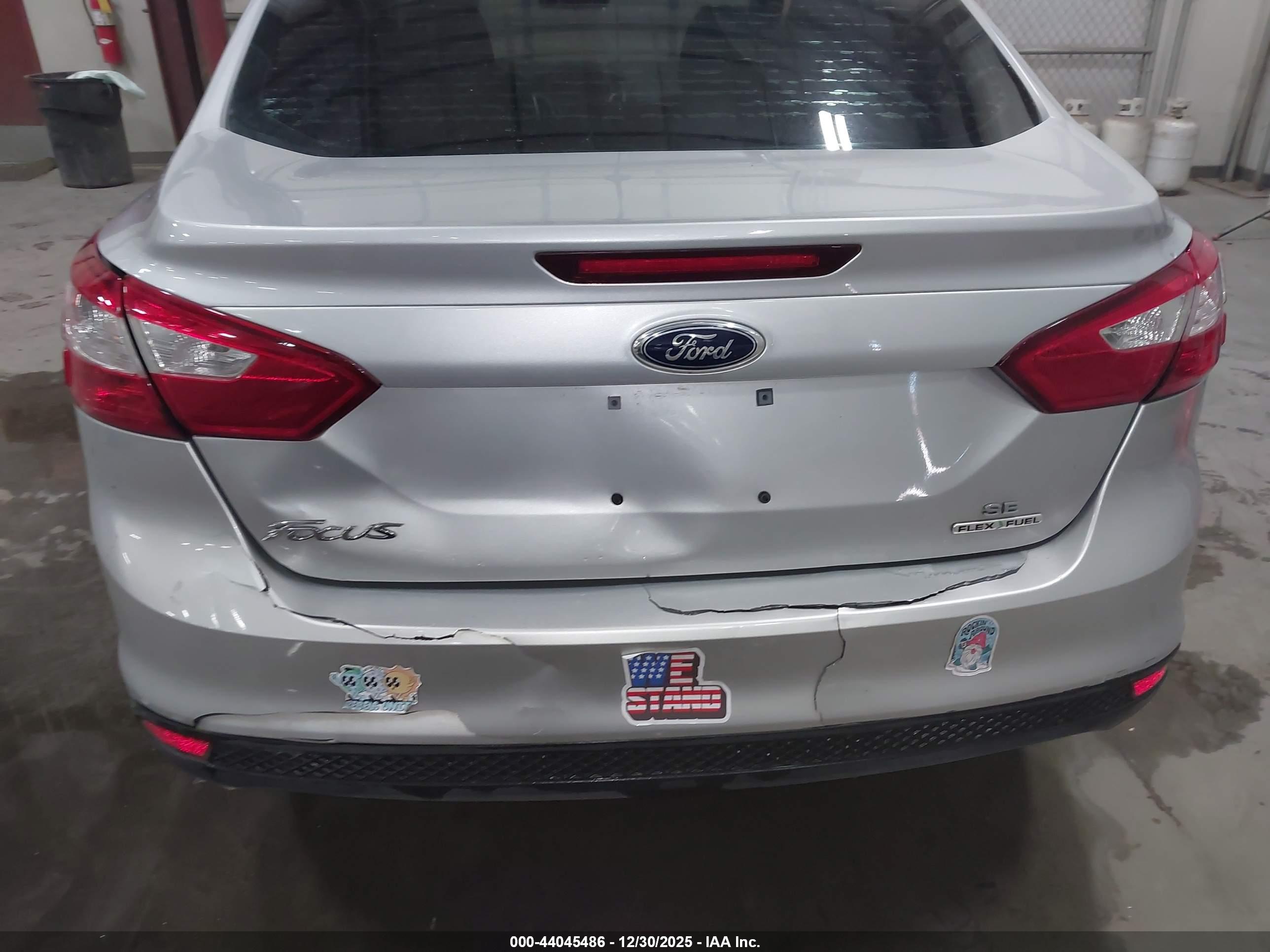 FORD FOCUS image 6