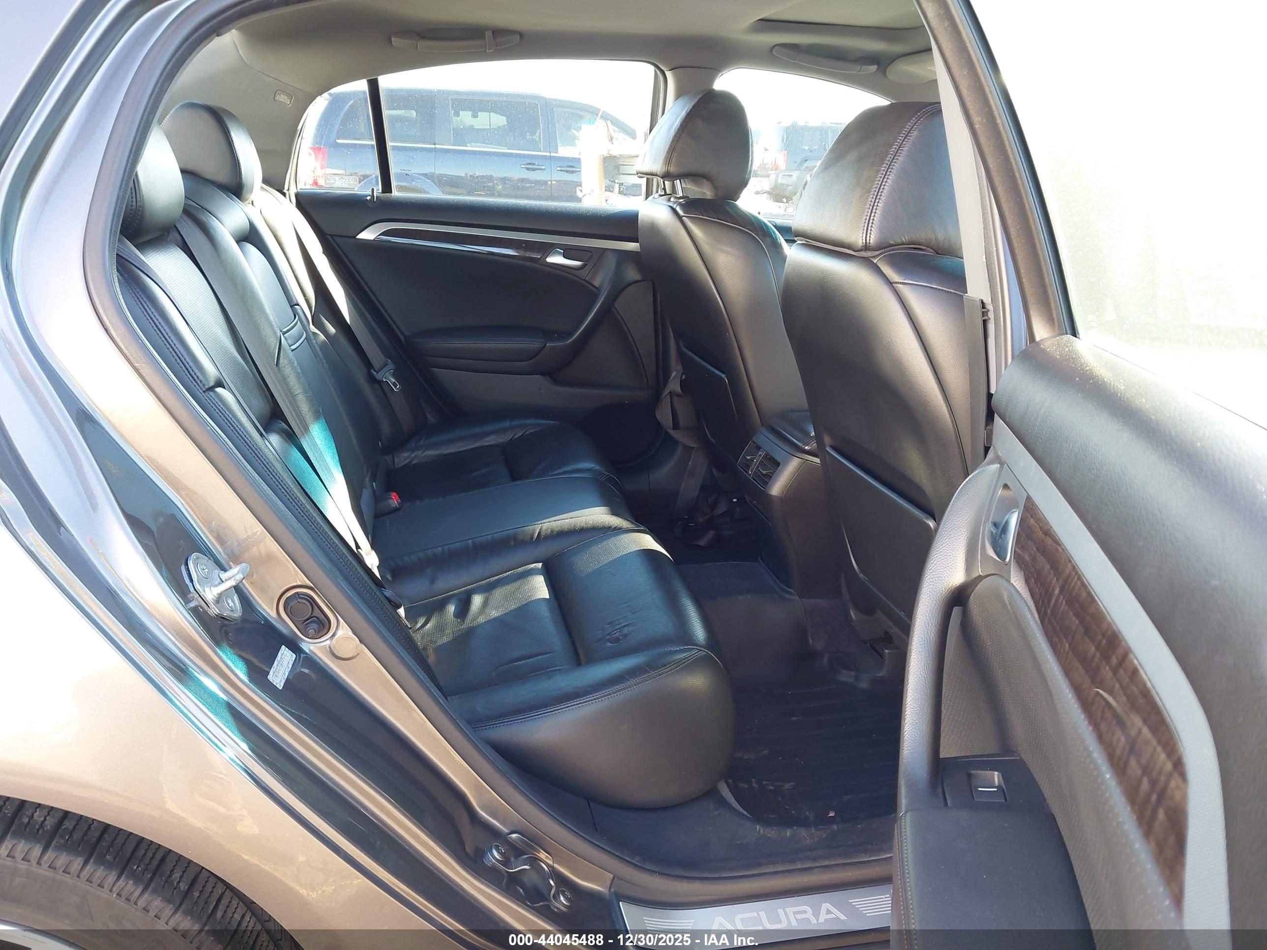 ACURA TL image 8