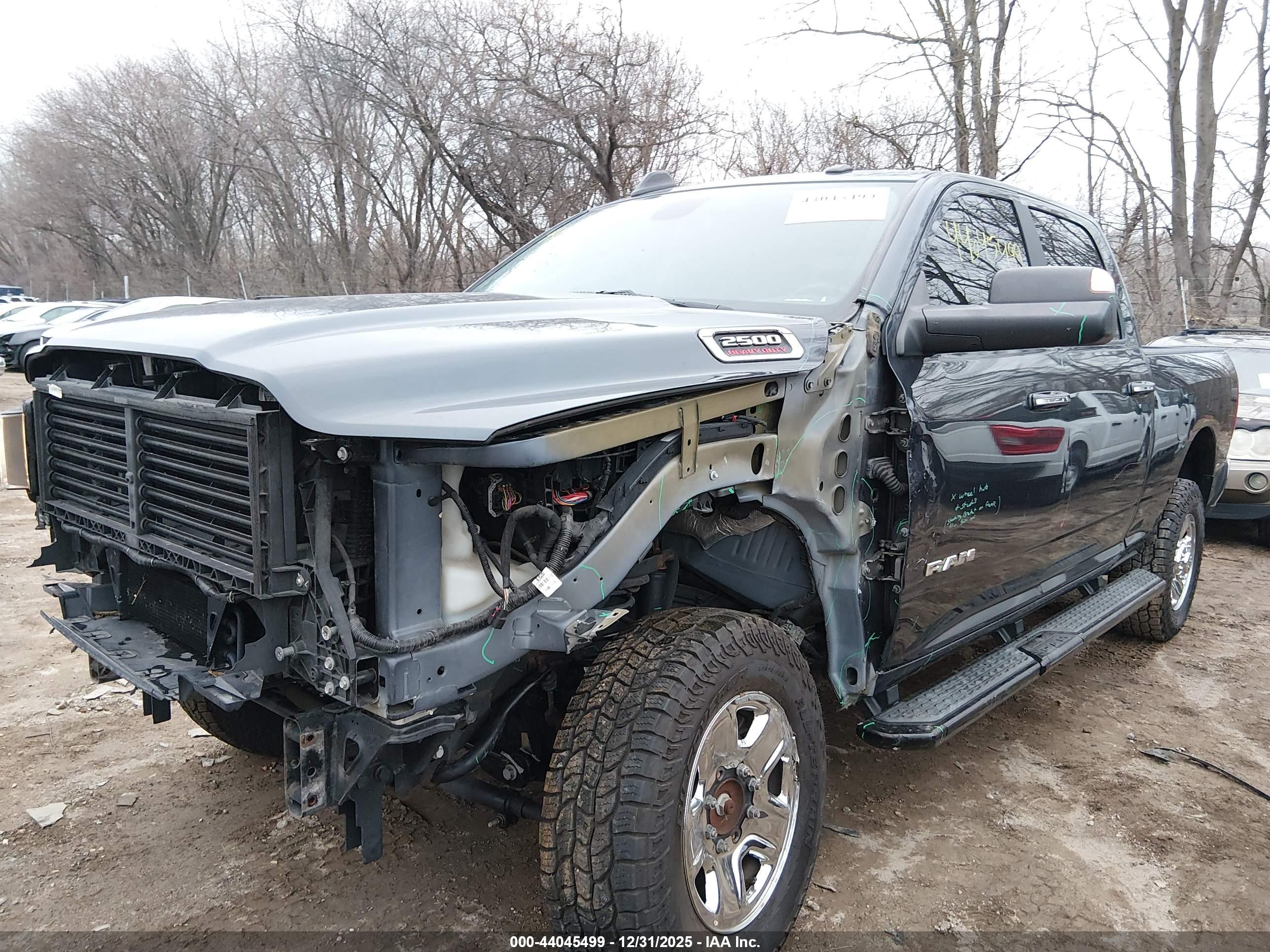 RAM 2500 image 6