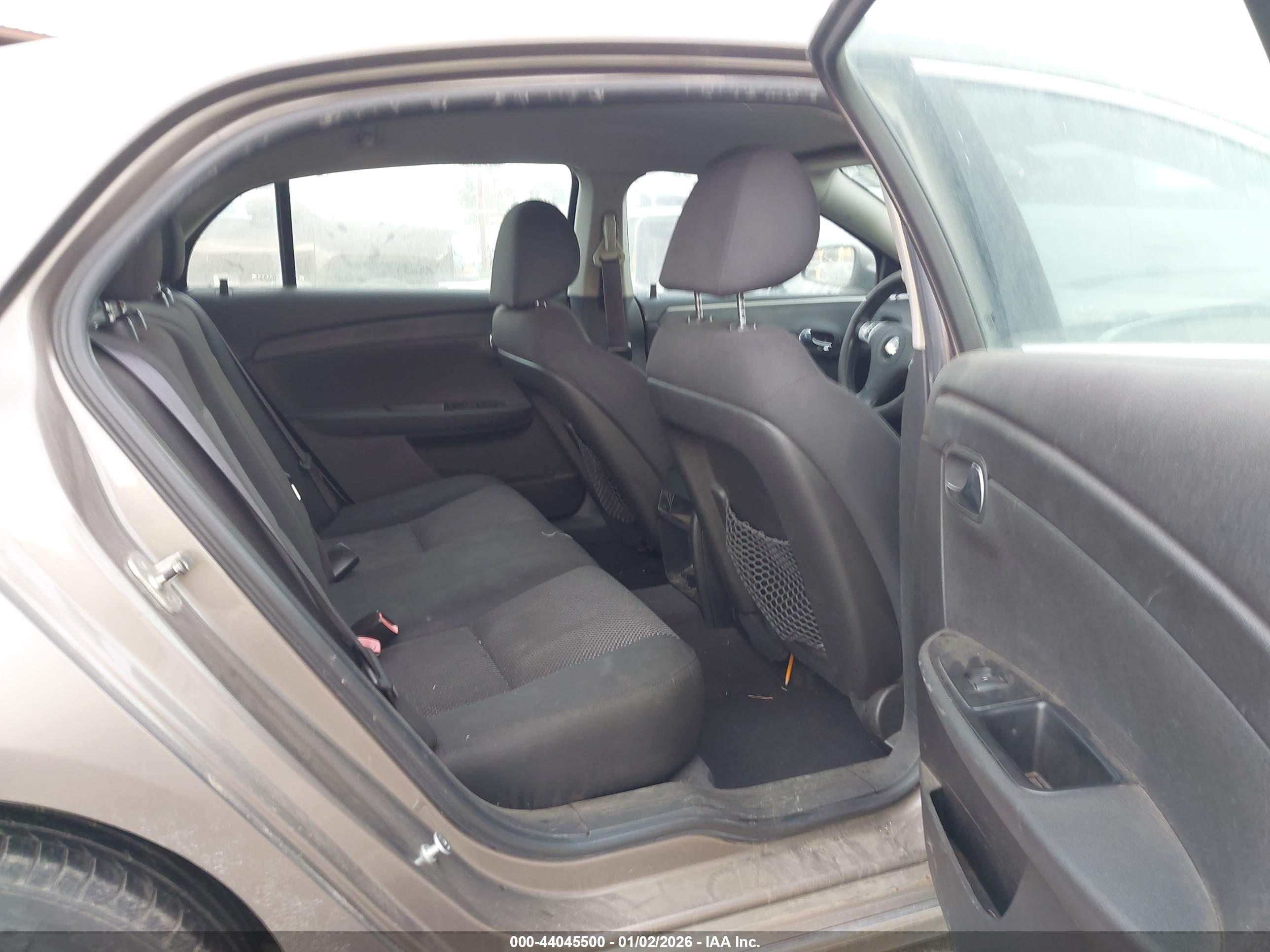 CHEVROLET MALIBU image 8
