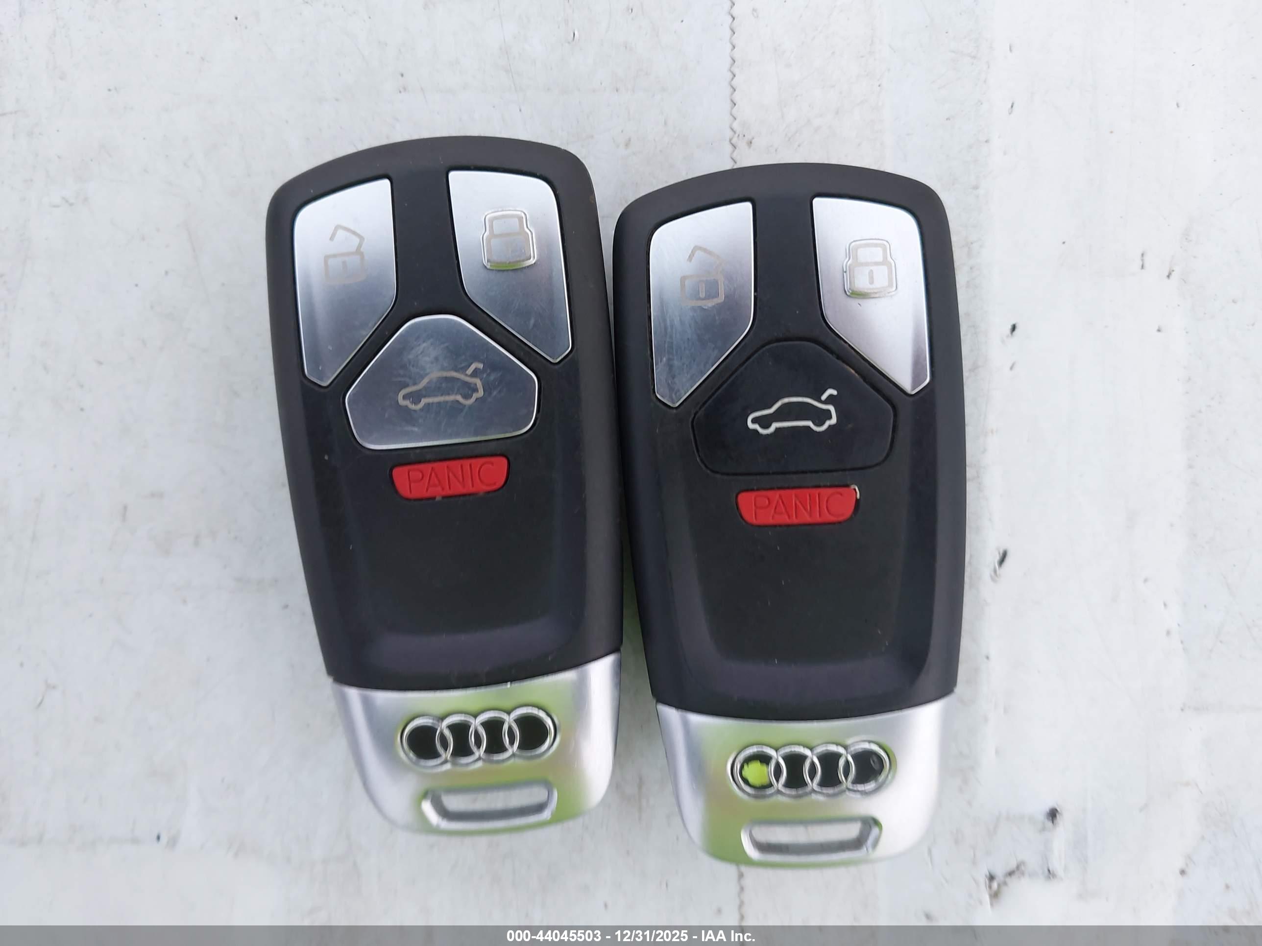 AUDI A4 image 11