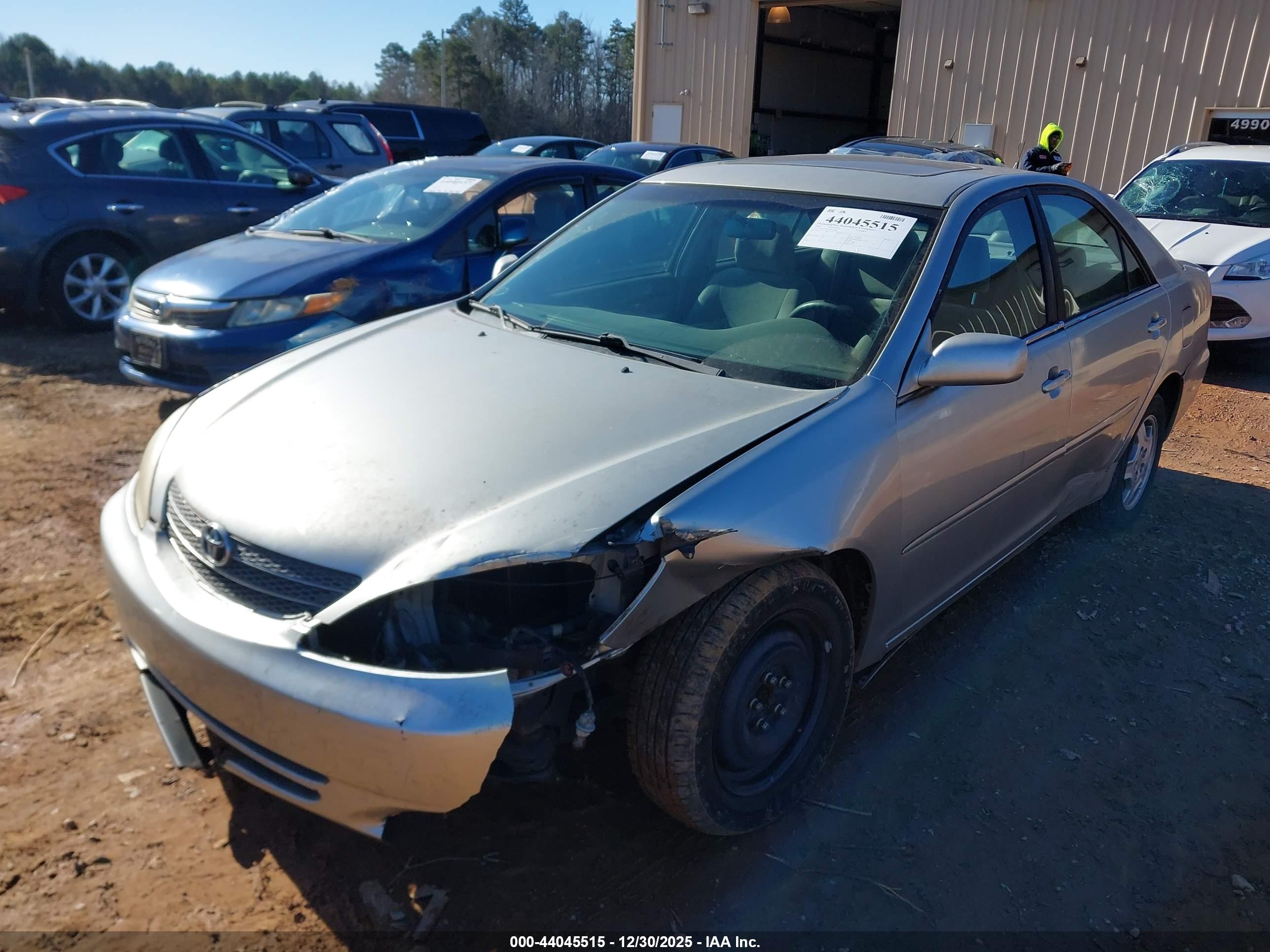 TOYOTA CAMRY image 2
