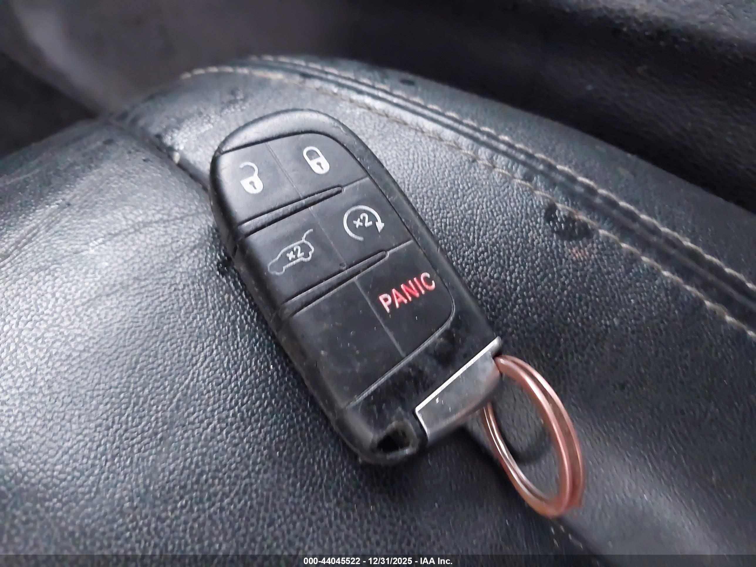 JEEP GRAND image 11
