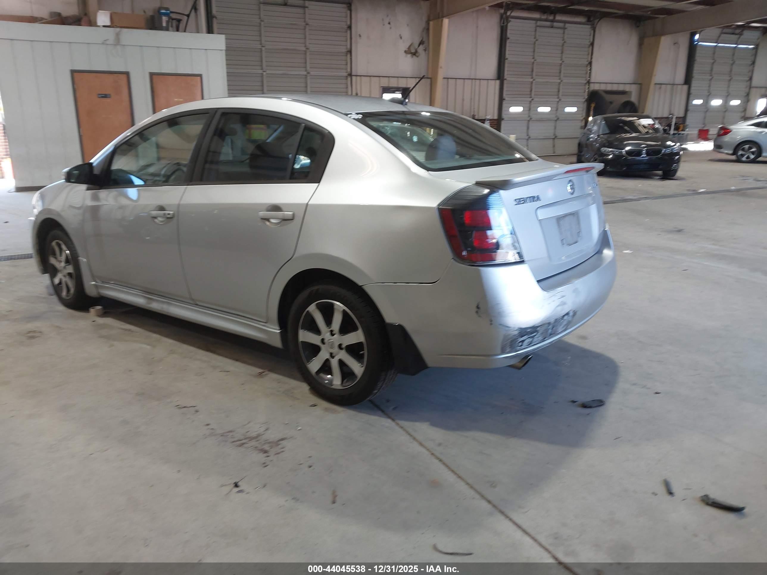 NISSAN SENTRA image 3