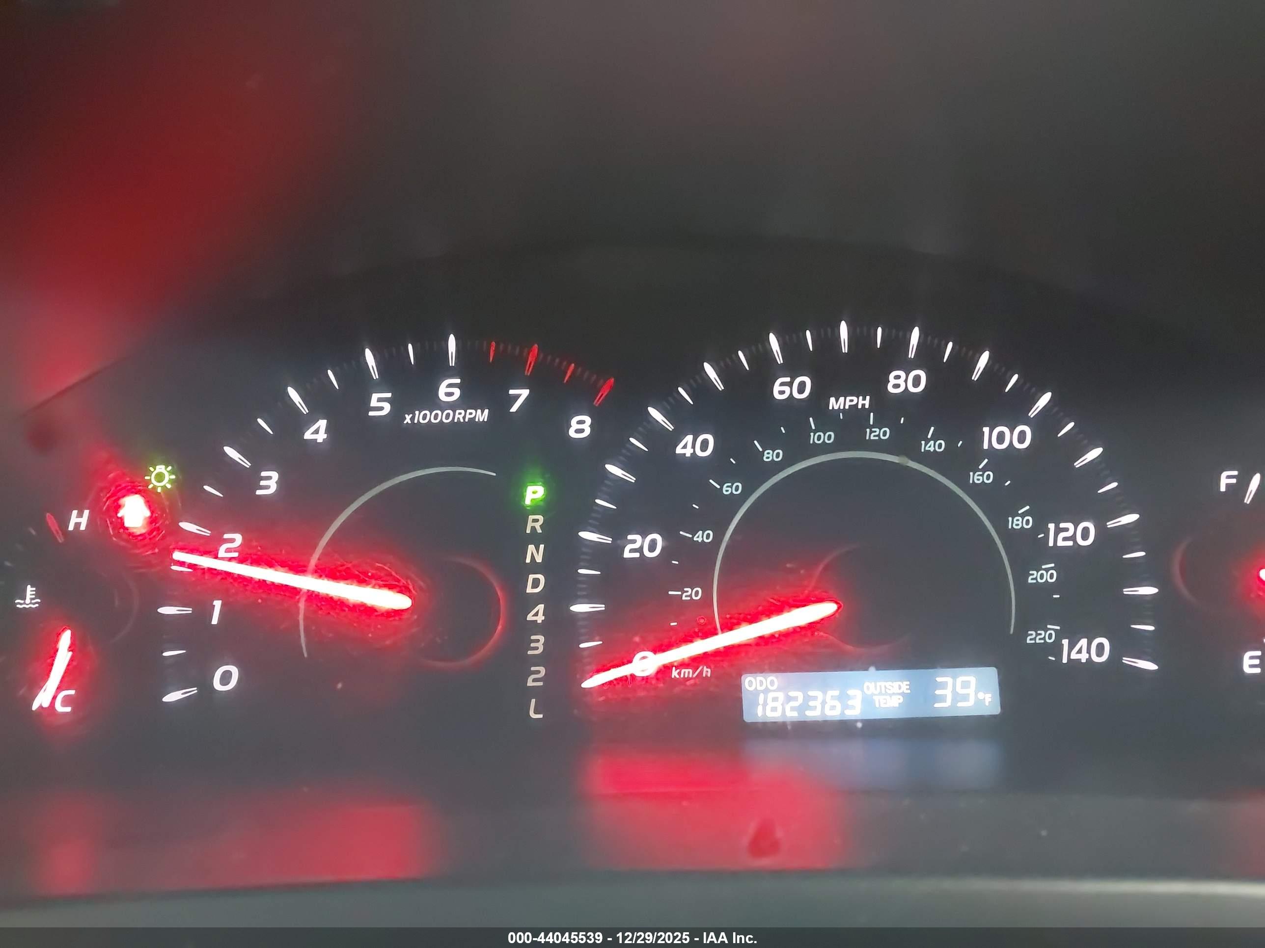 TOYOTA CAMRY image 7