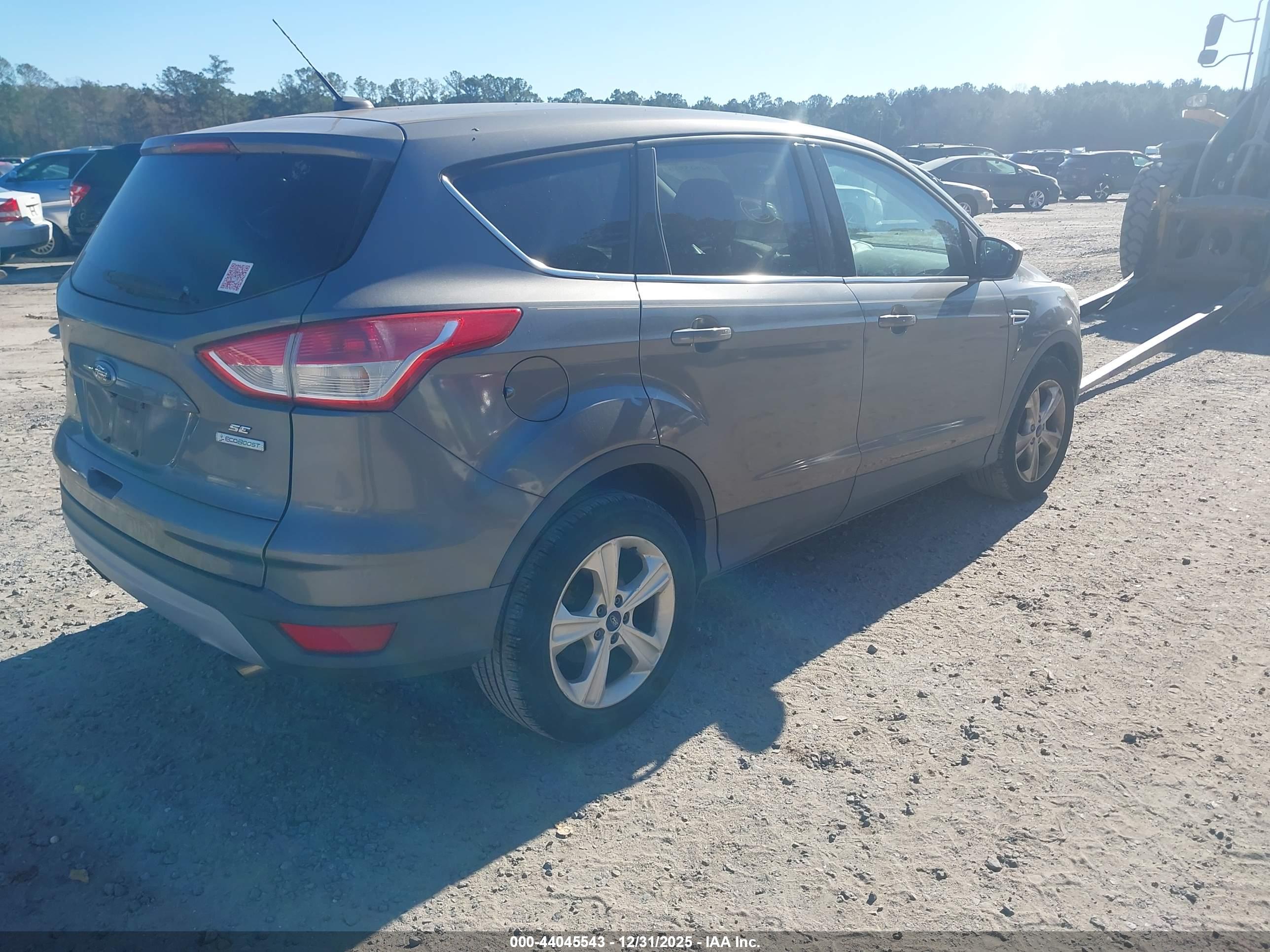 FORD ESCAPE image 4