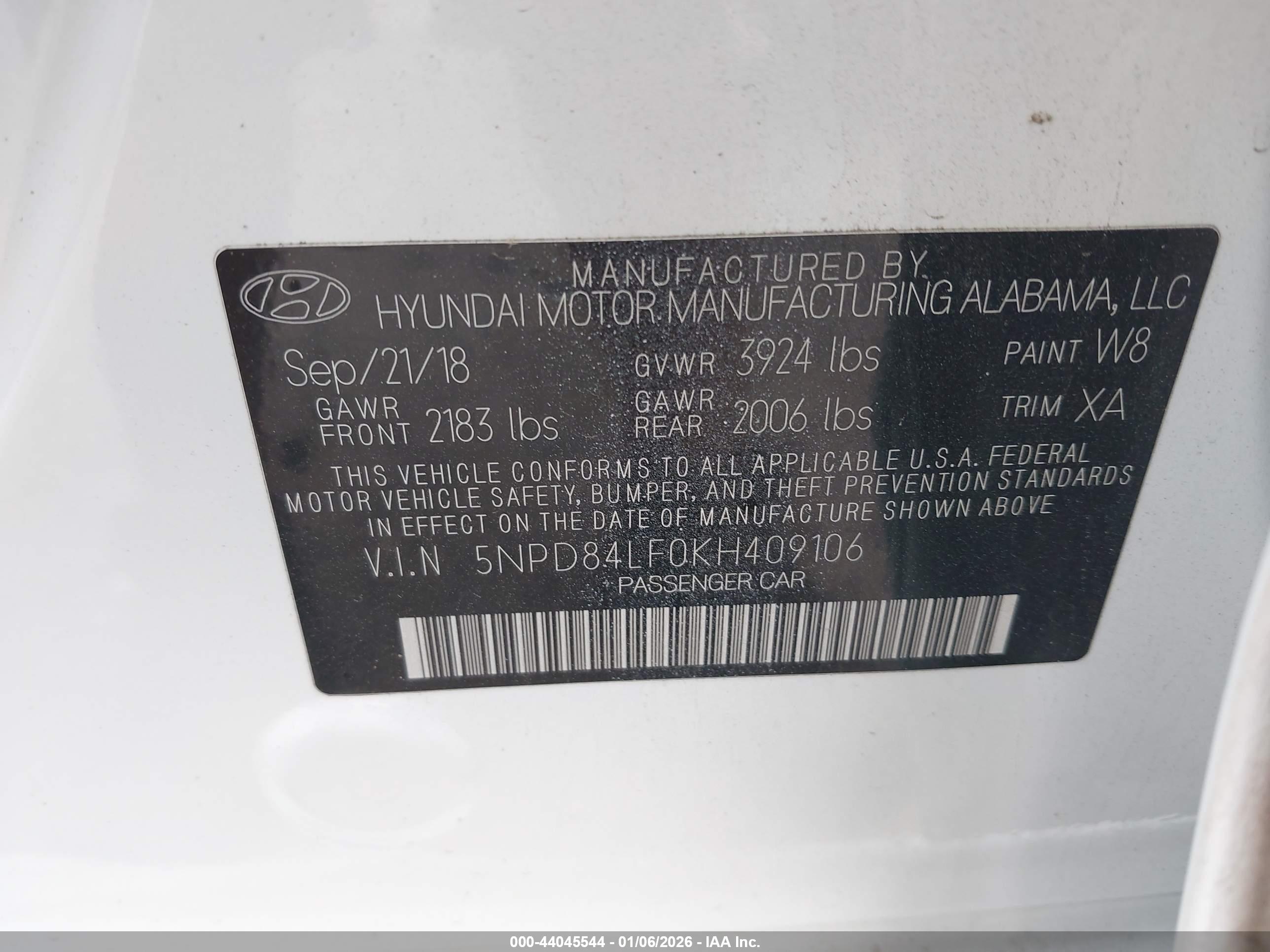 HYUNDAI ELANTRA image 9