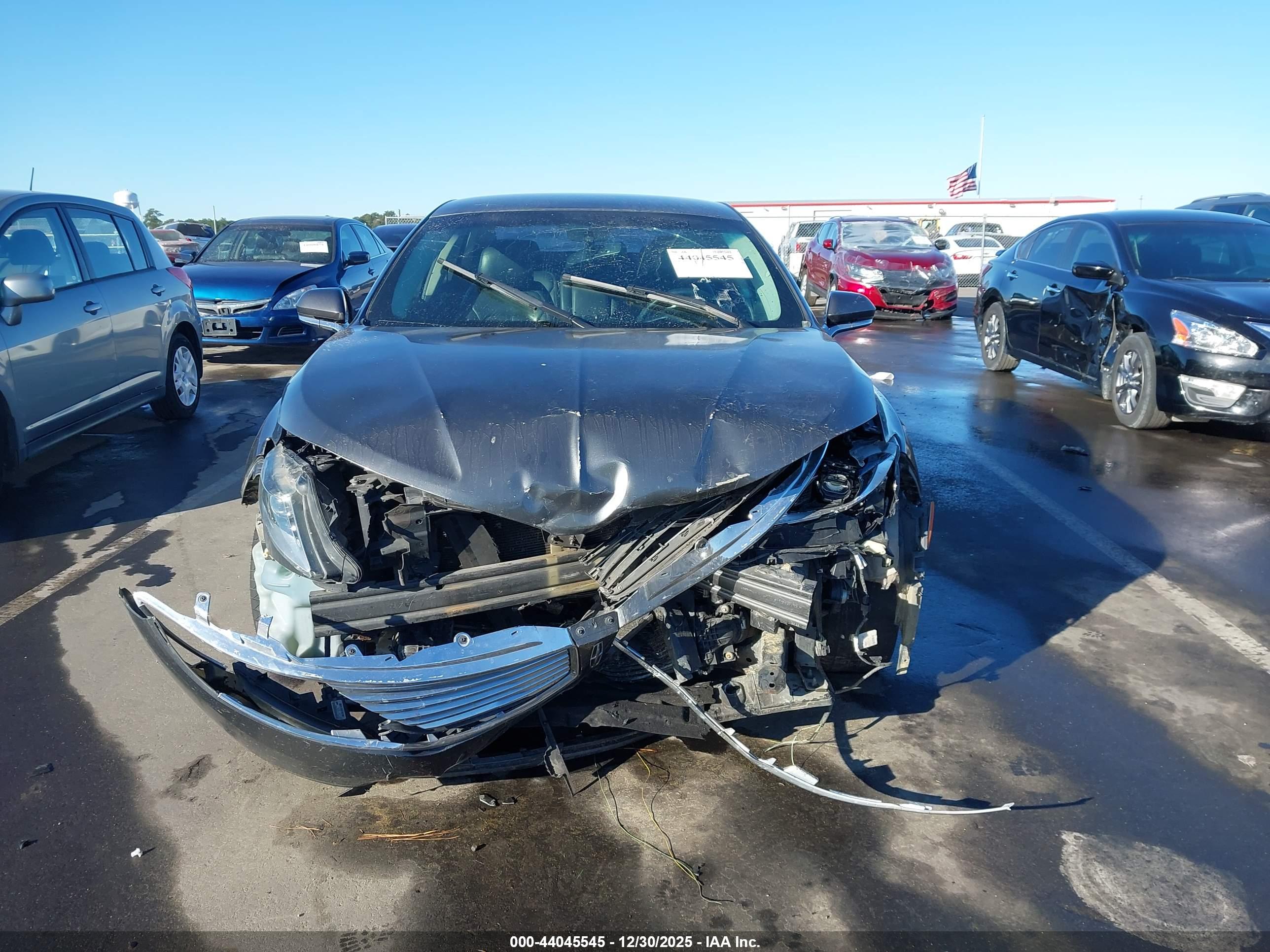 LINCOLN MKZ image 6