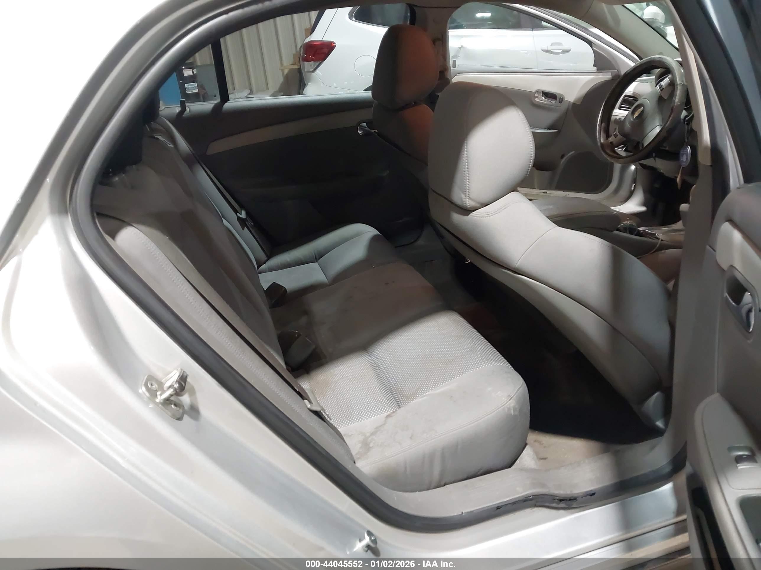 CHEVROLET MALIBU image 8